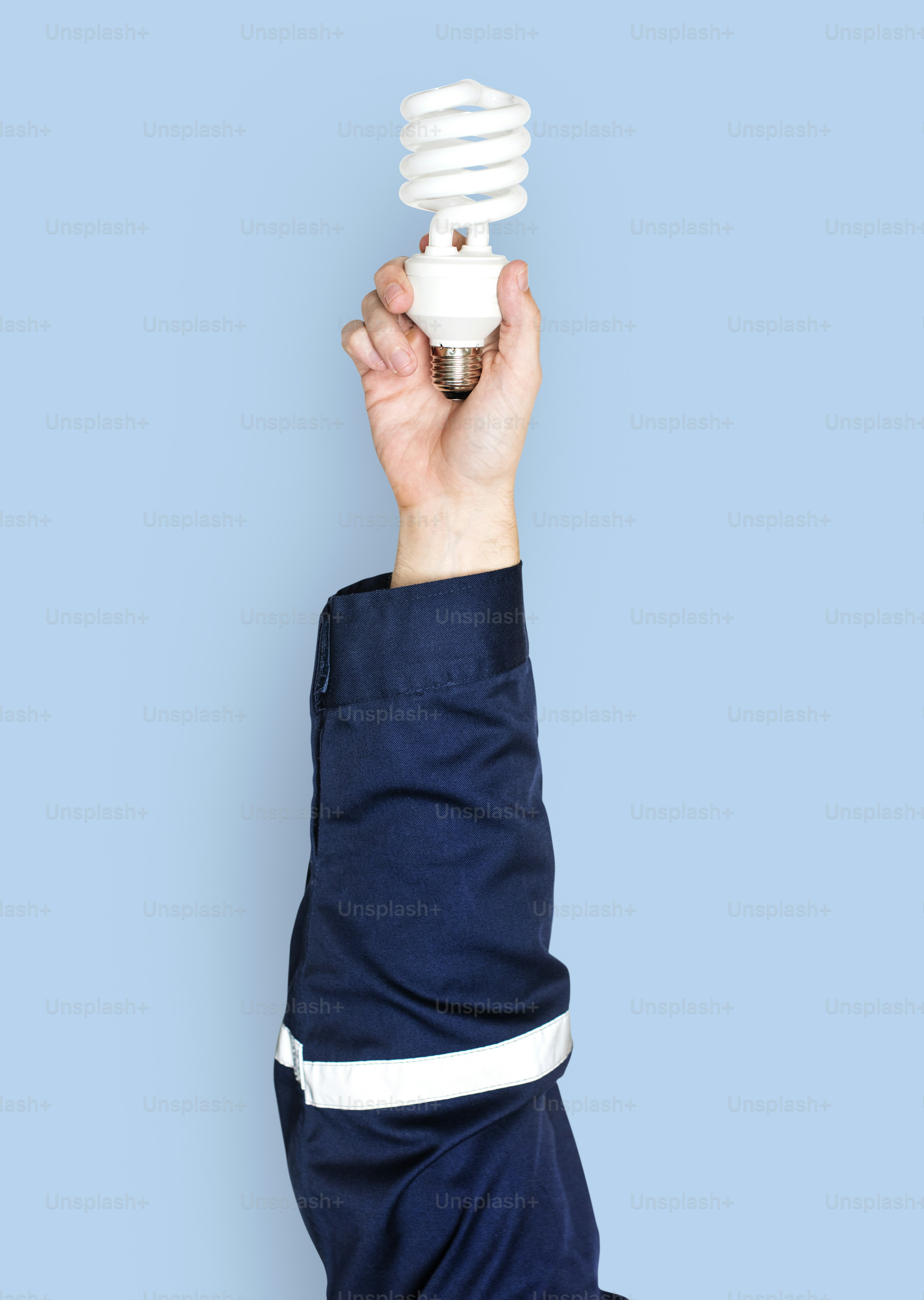 Hand holding variation of object