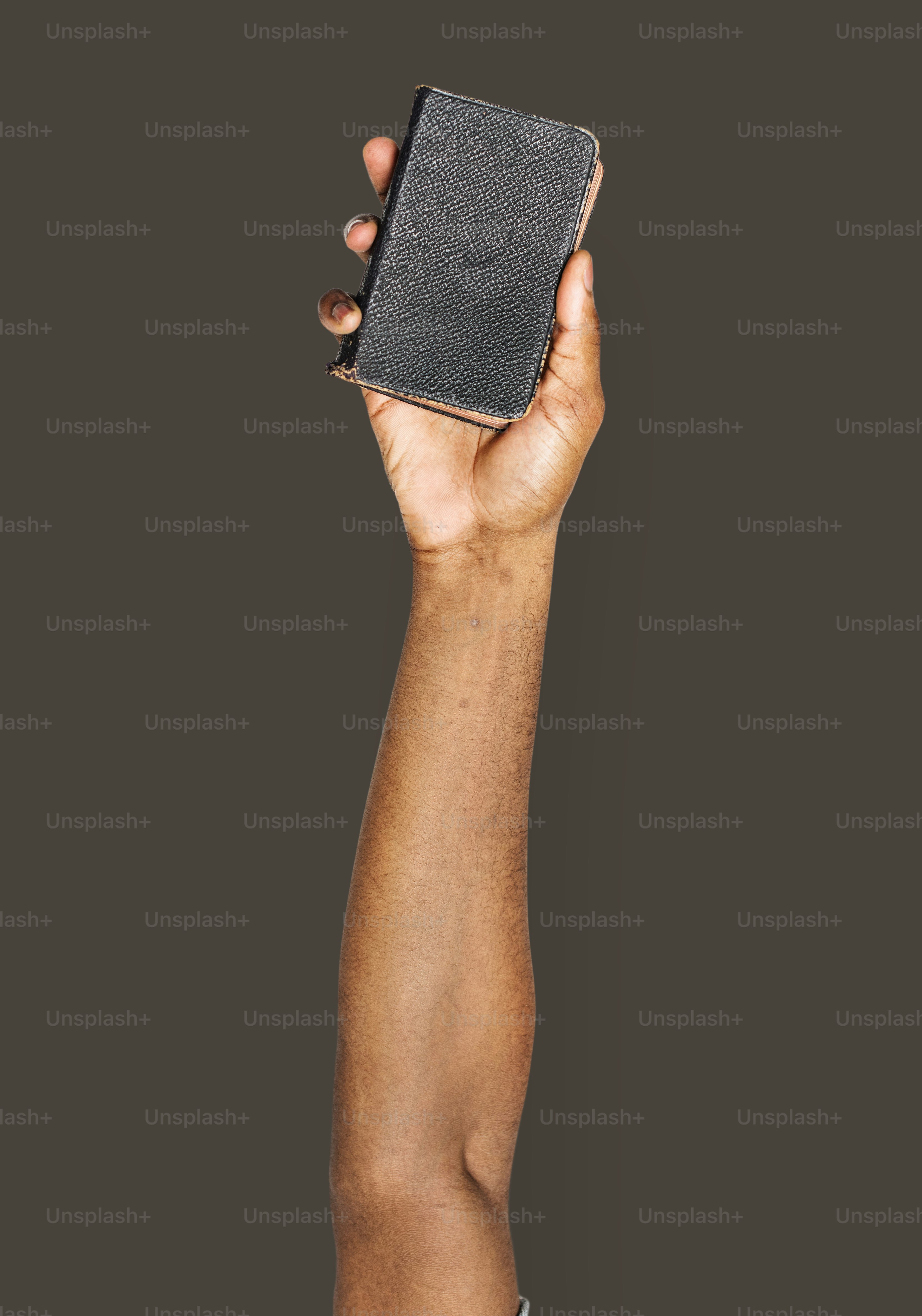 Hand holding variation of object