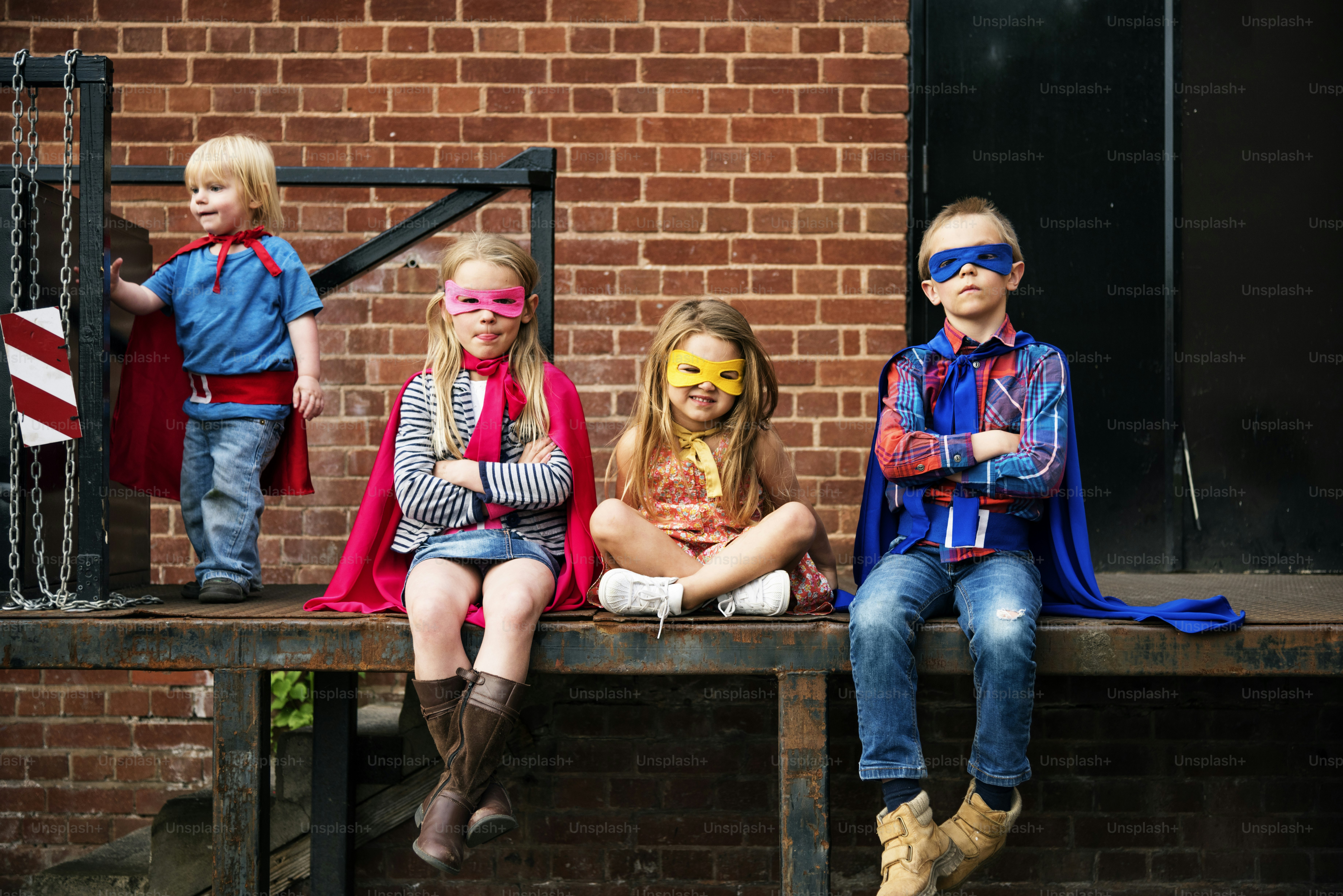 Supereroi Bambini Amici Coraggioso Adorabile Concetto