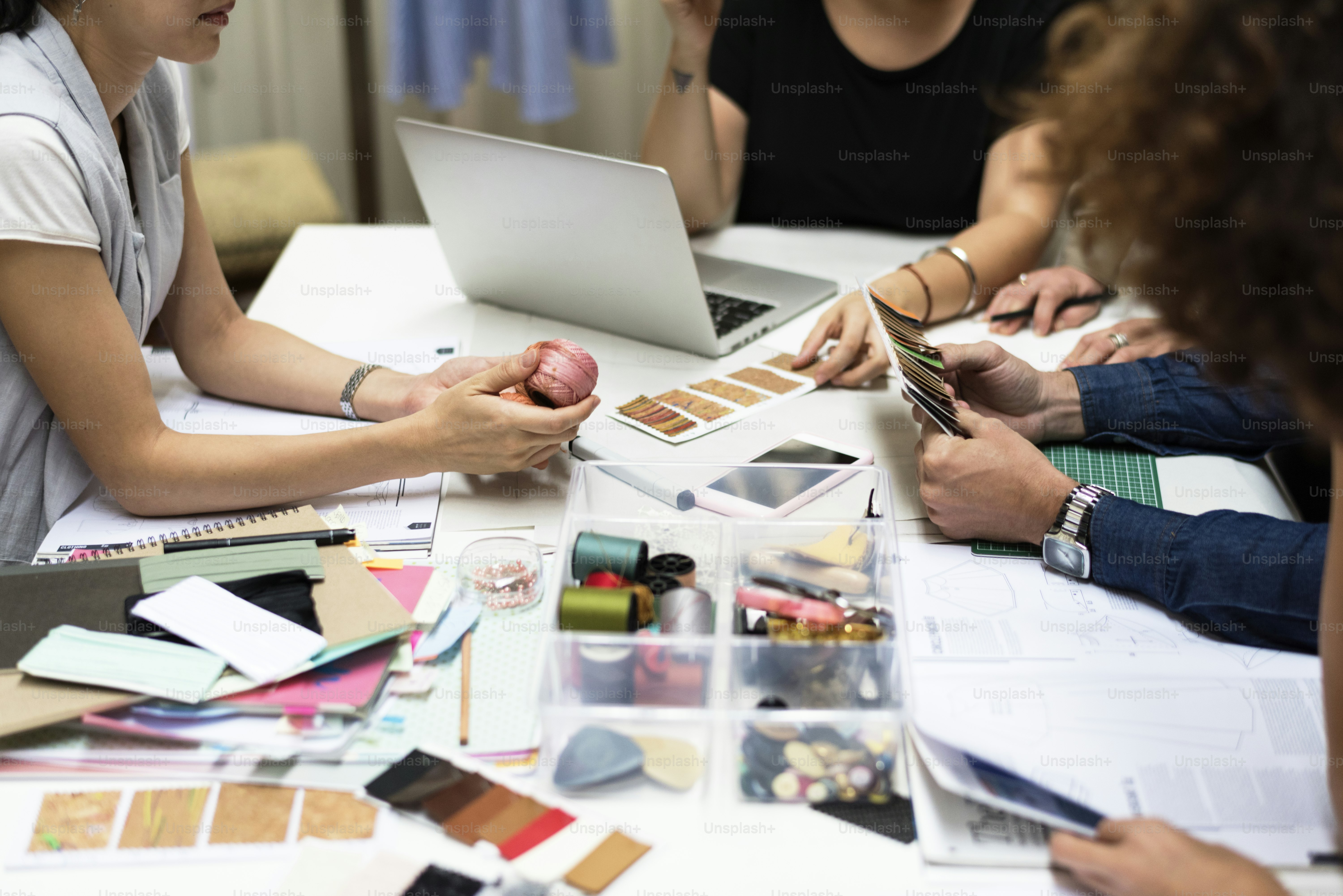 Woman working on projects photo – Workshop Image on Unsplash
