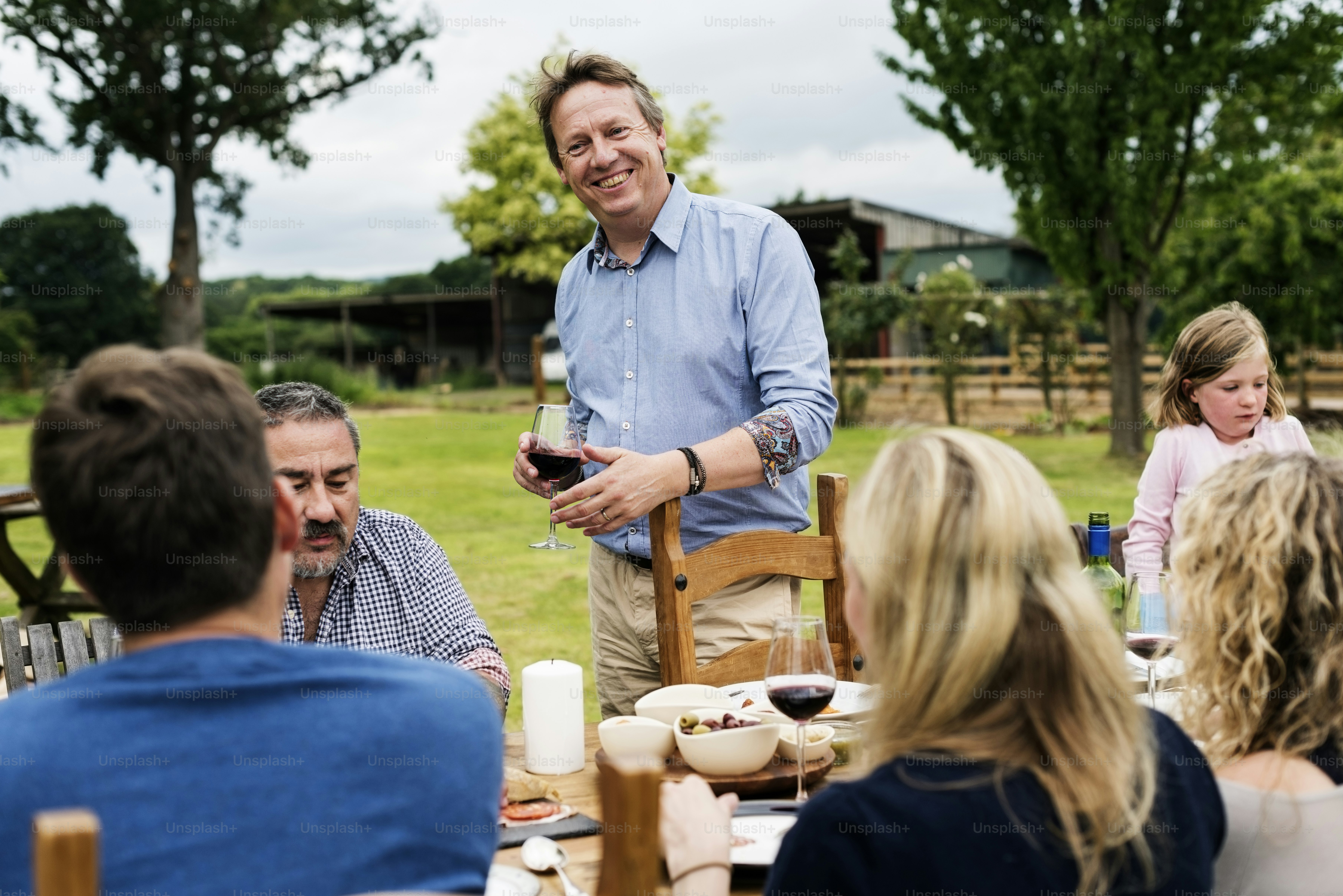 Group Of People Dining Konzept
