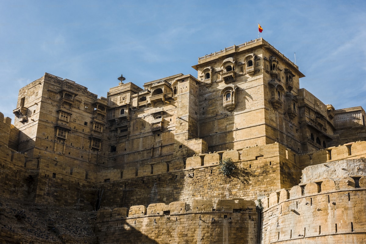 Jaisalmer — Golden Mirage
