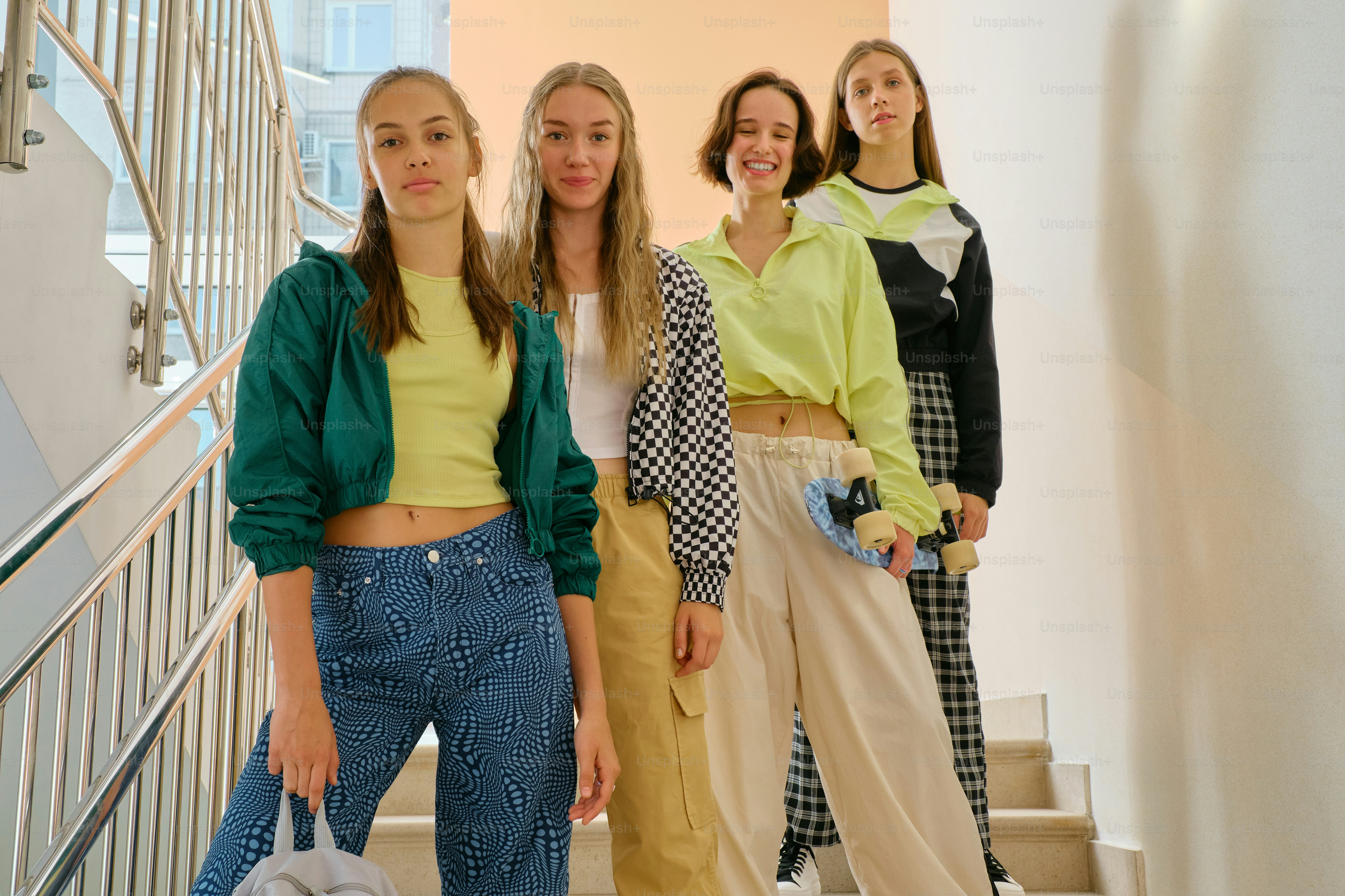 Stepping into Style: The 17 Chic Flats Every Fashion Girl Wanted in 2018