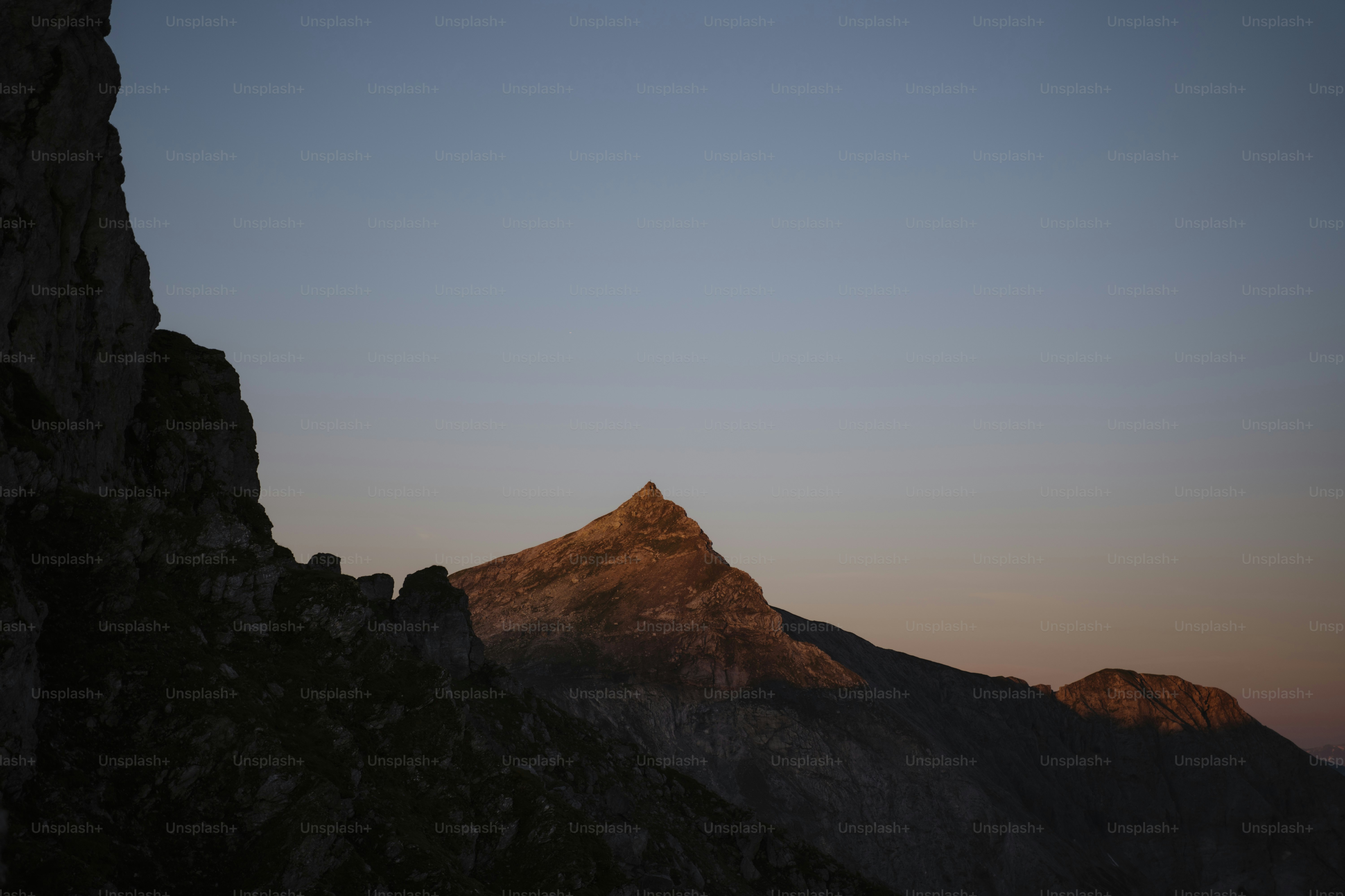 A view of the top of a mountain at night