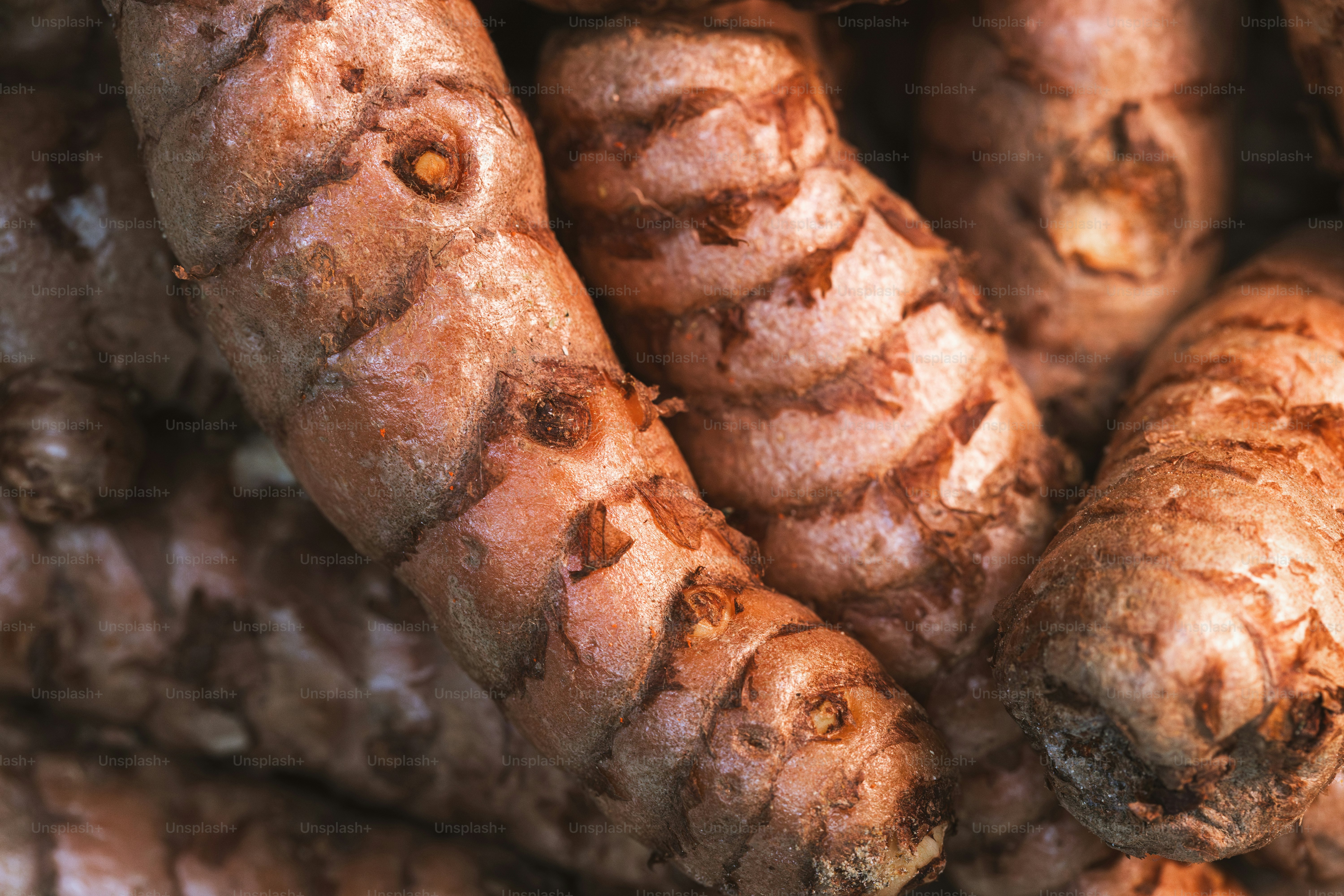 A close up of a bunch of brown stuff