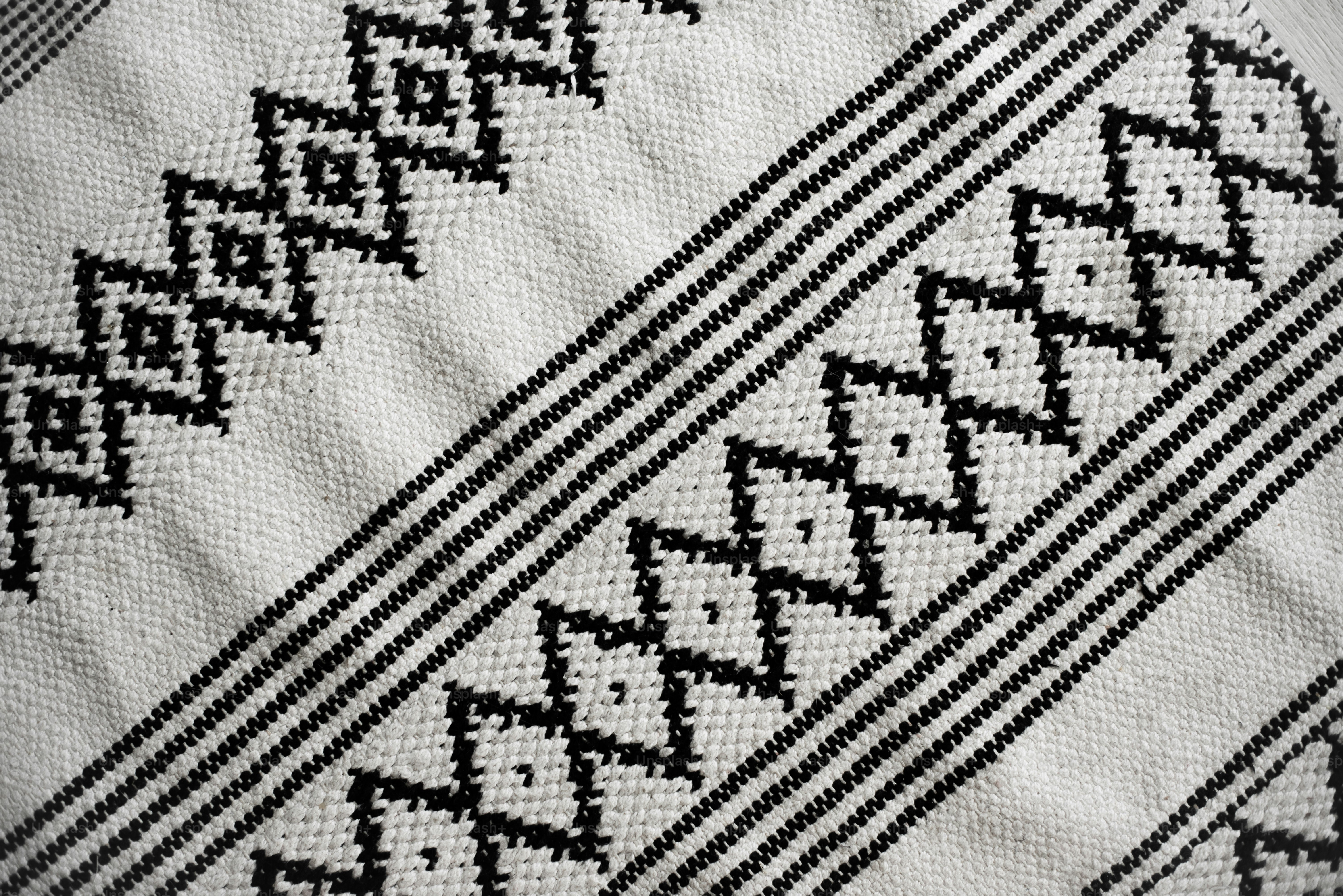 Gros plan d’un tissu noir et blanc