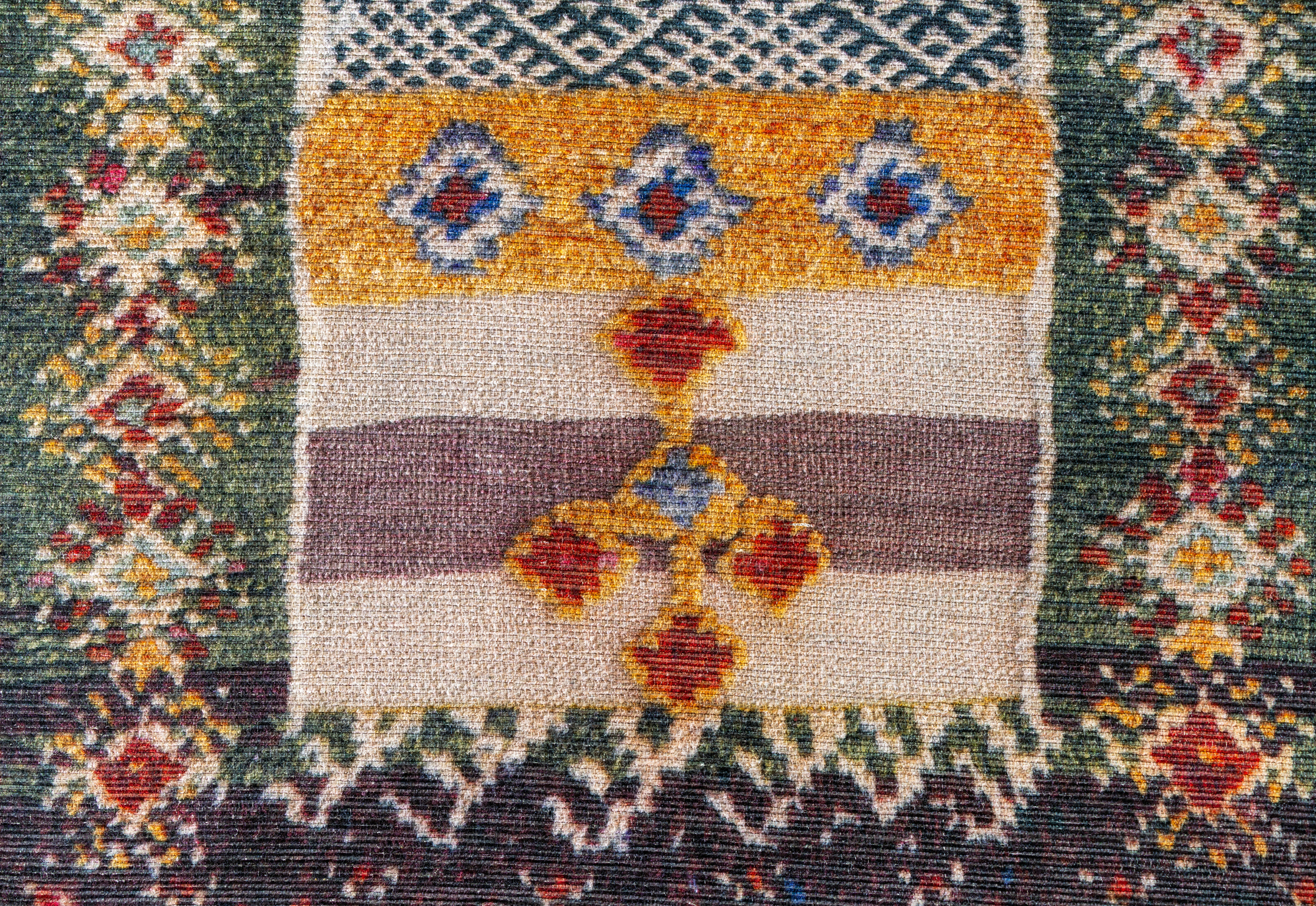 premium_photo-1725721362512-2f47d969e554?ixid=M3wxMjA3fDB8MXxzZWFyY2h8NXx8ZG1jJTIwZW1icm9pZGVyeXxlbnwwfHx8fDE3MzU1NzczNjJ8MA\u0026ixlib=rb-4.0.3