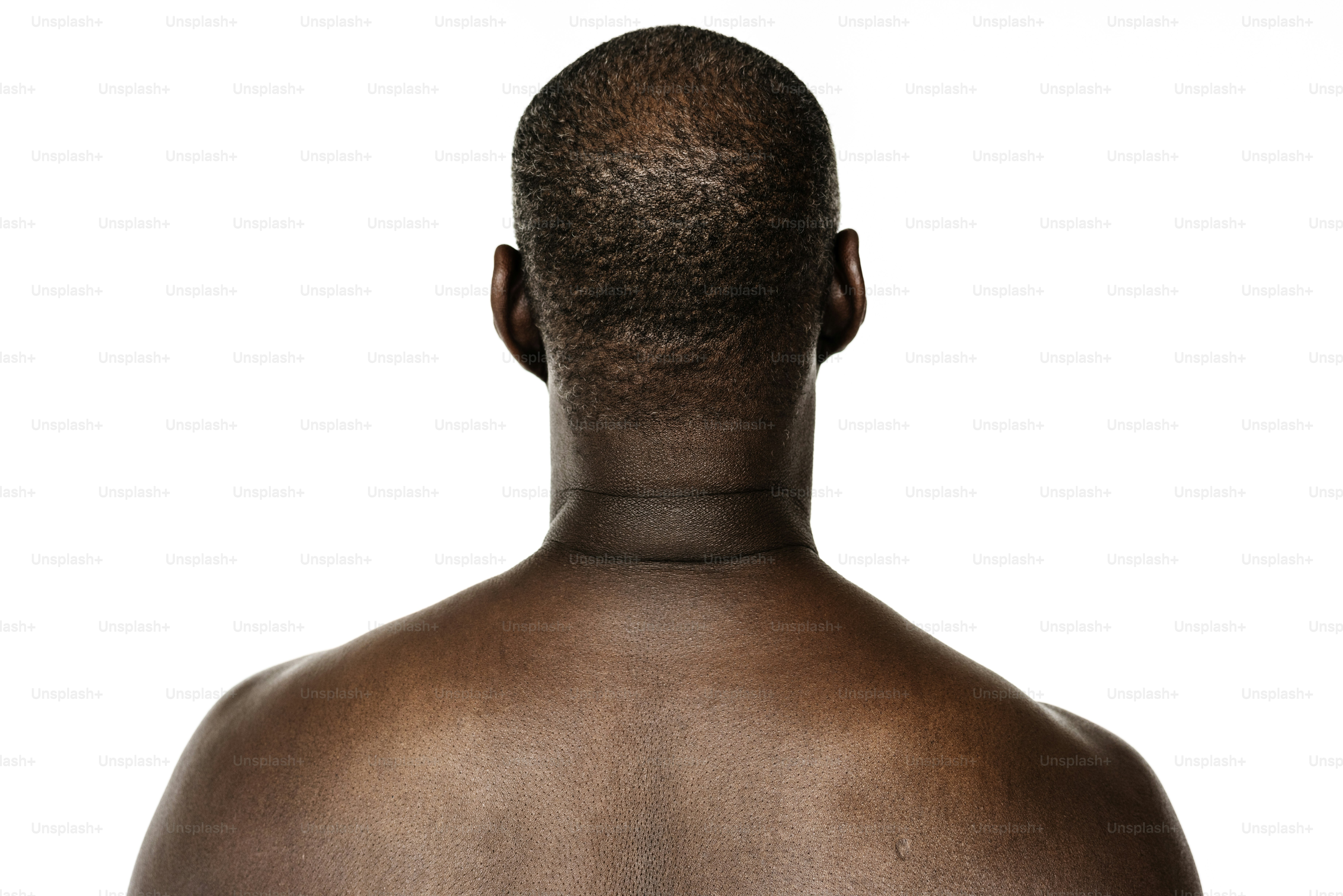 Uomo di origine africana in un tiro