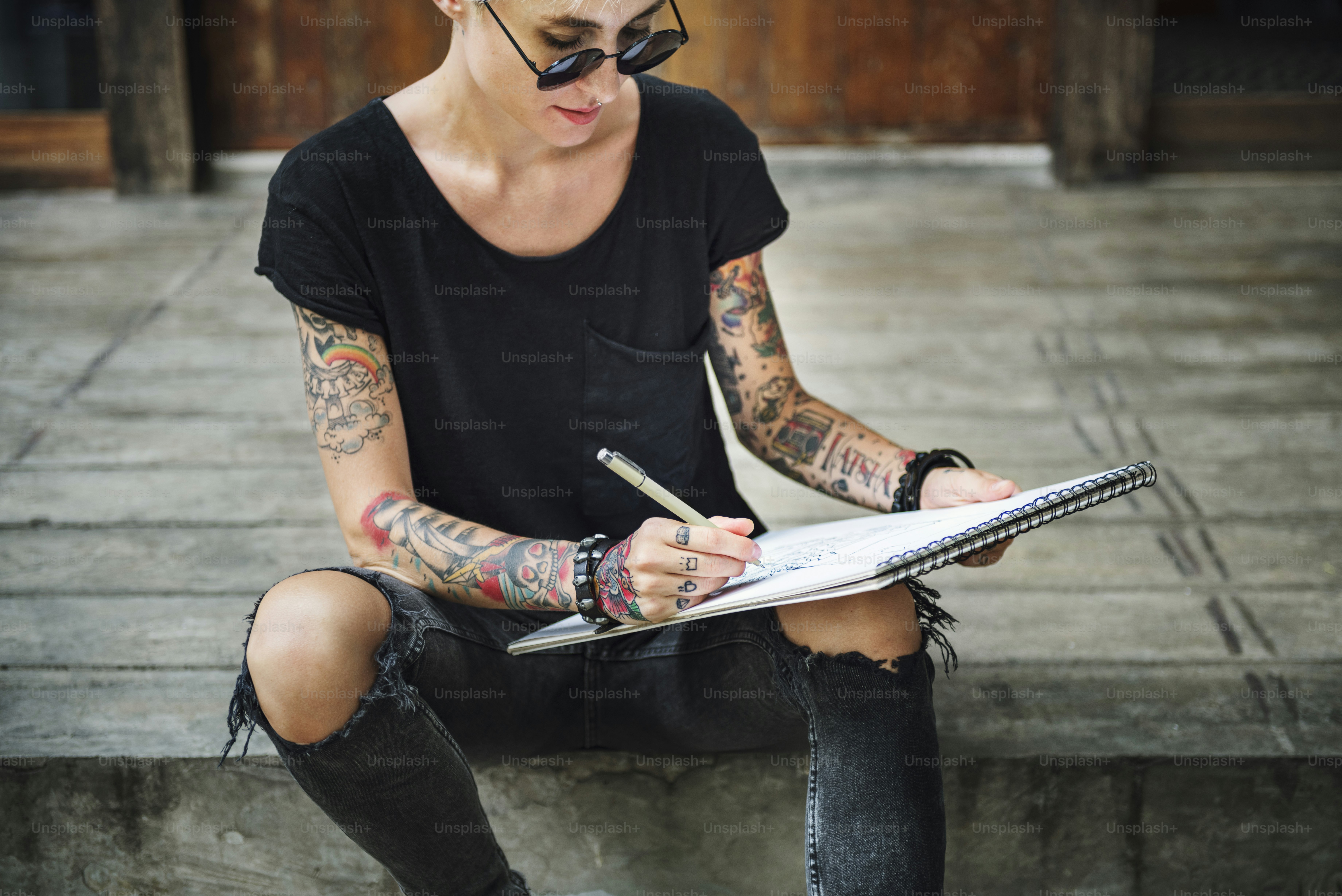 AI 全自動部落格：中立、可靠，還能讓你玩！