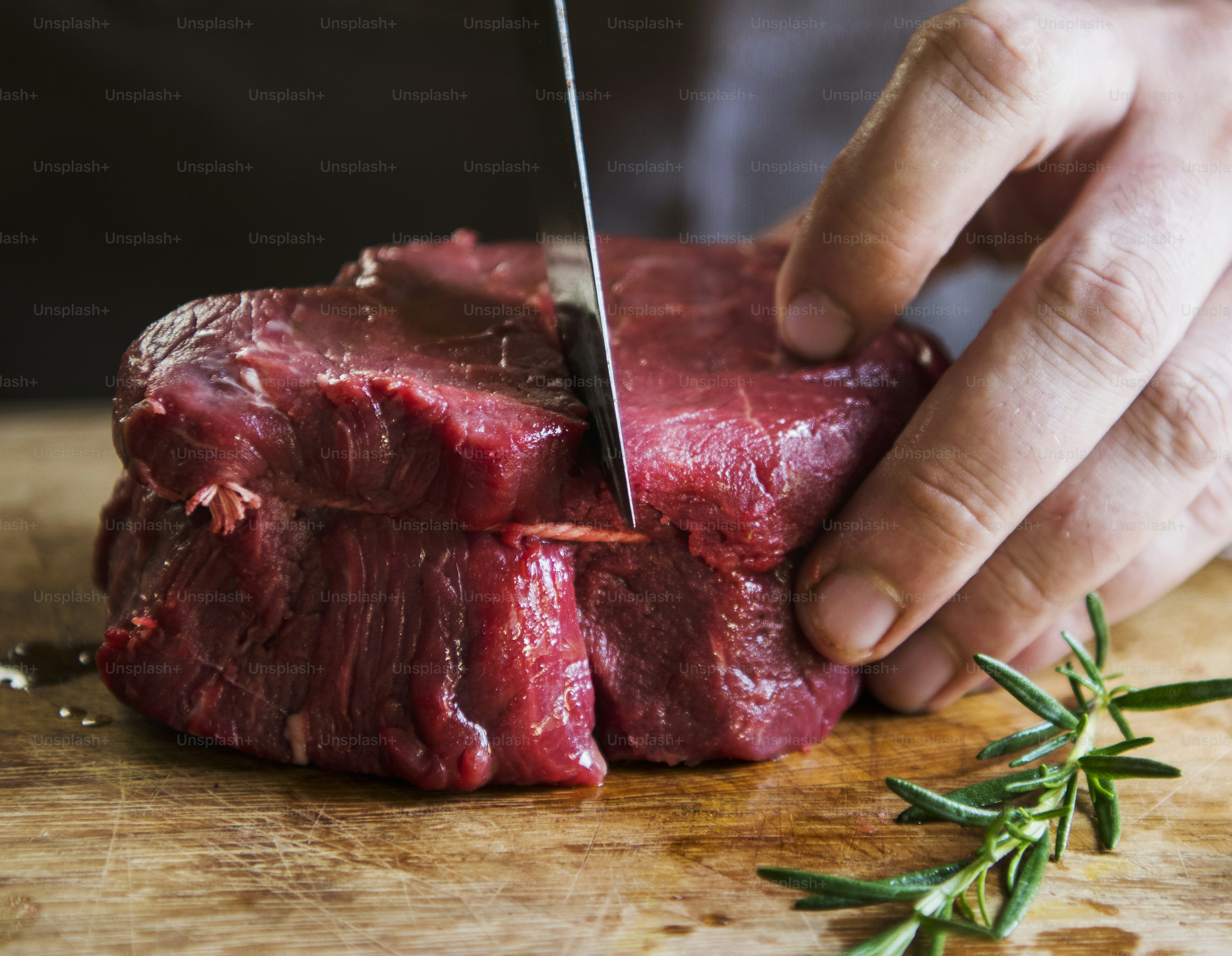 Cutting a fillet steak food photography recipe idea