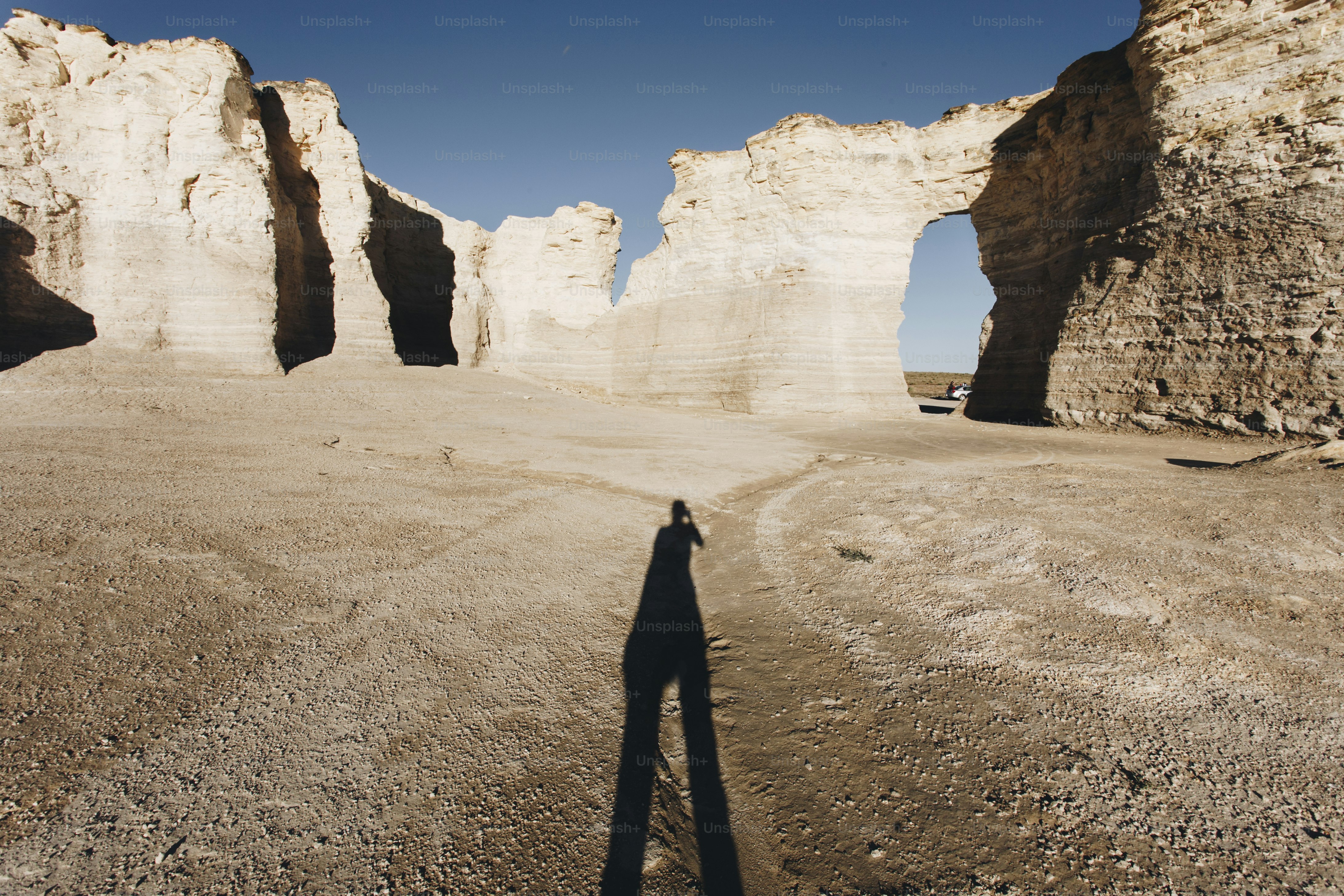 The Beautiful View of Monument Rocks photo – Travel Image on Unsplash