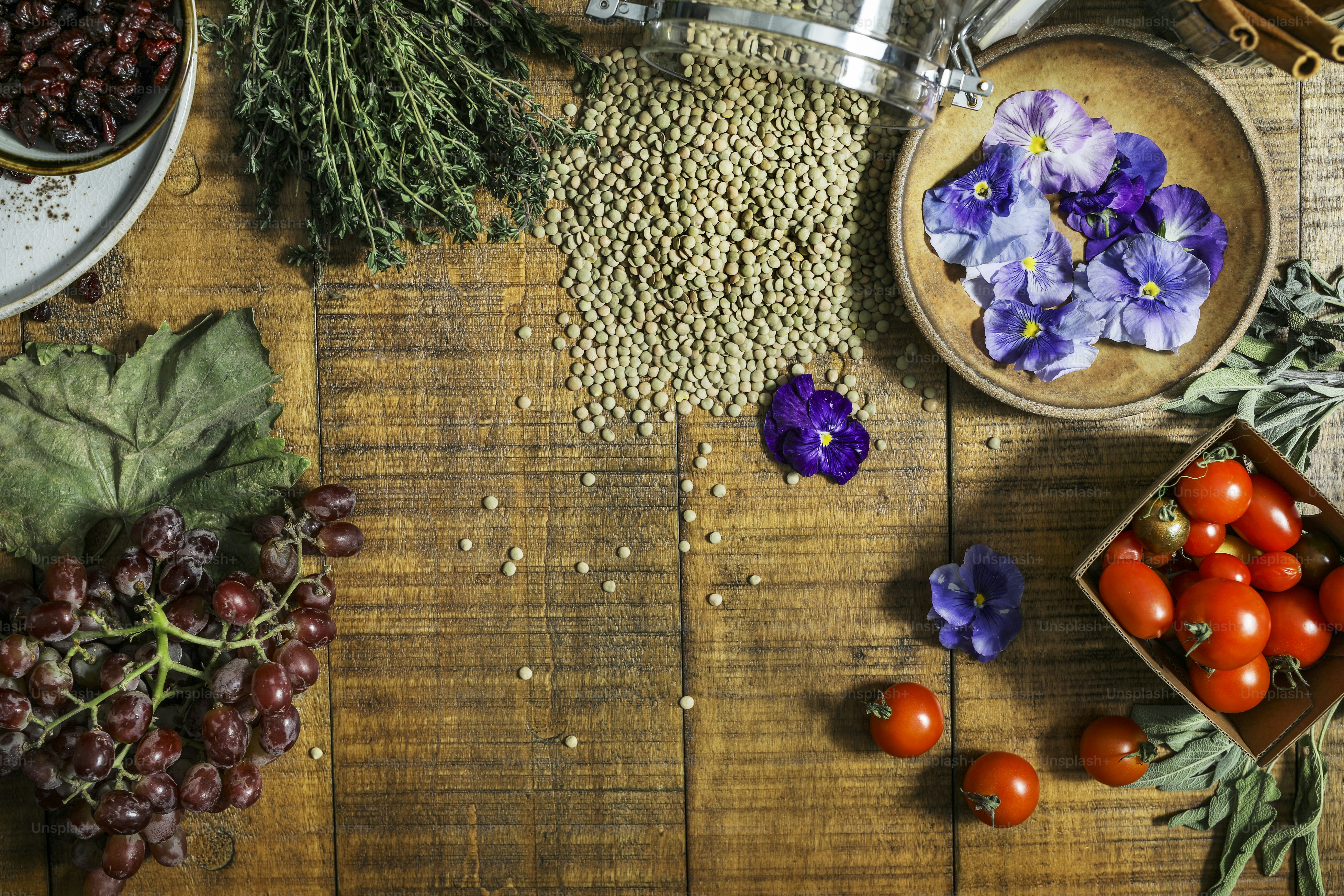 7 Herbal Remedies to Include in Your Meal Prep