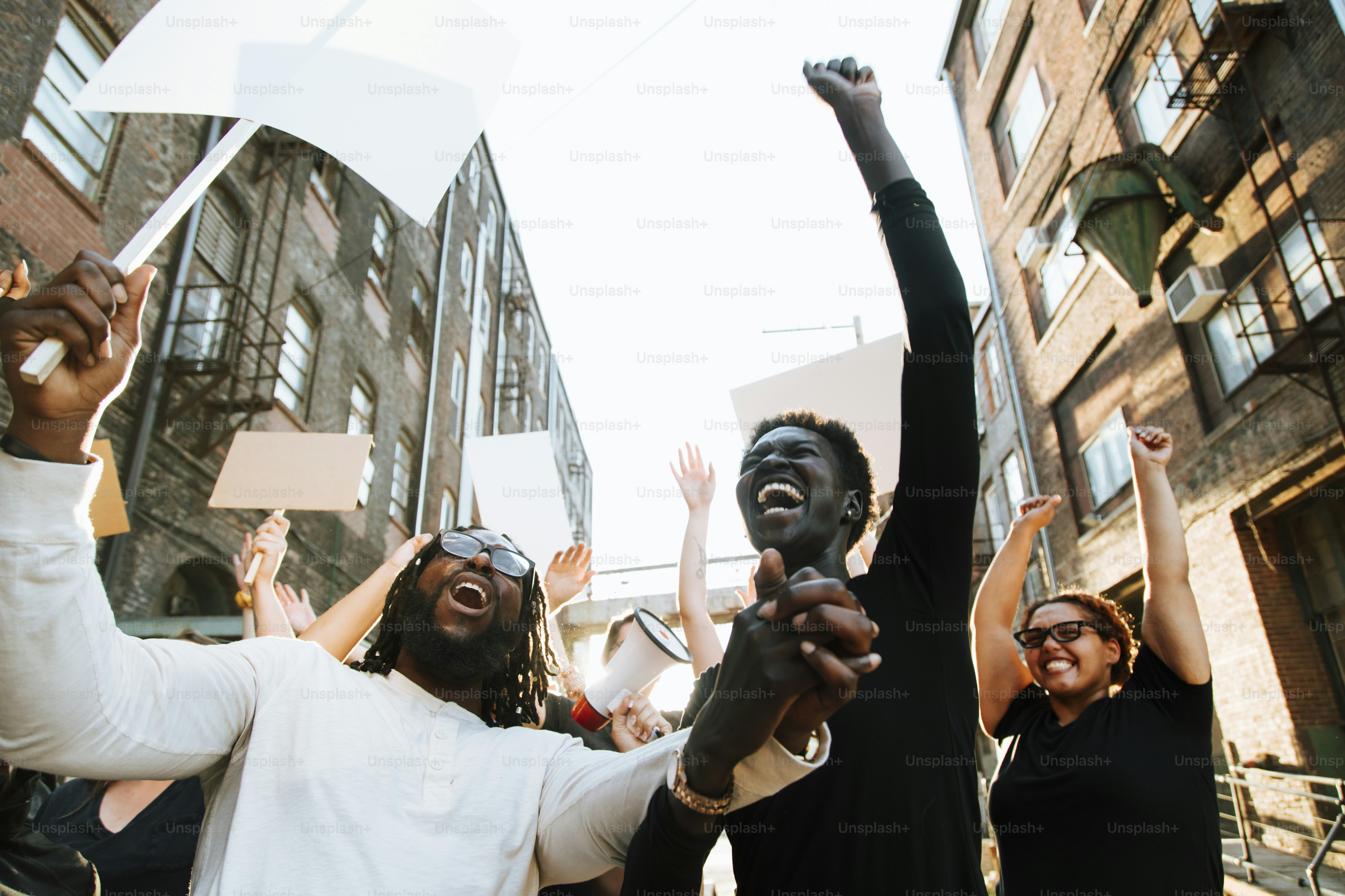 قضايا حقوق الإنسان