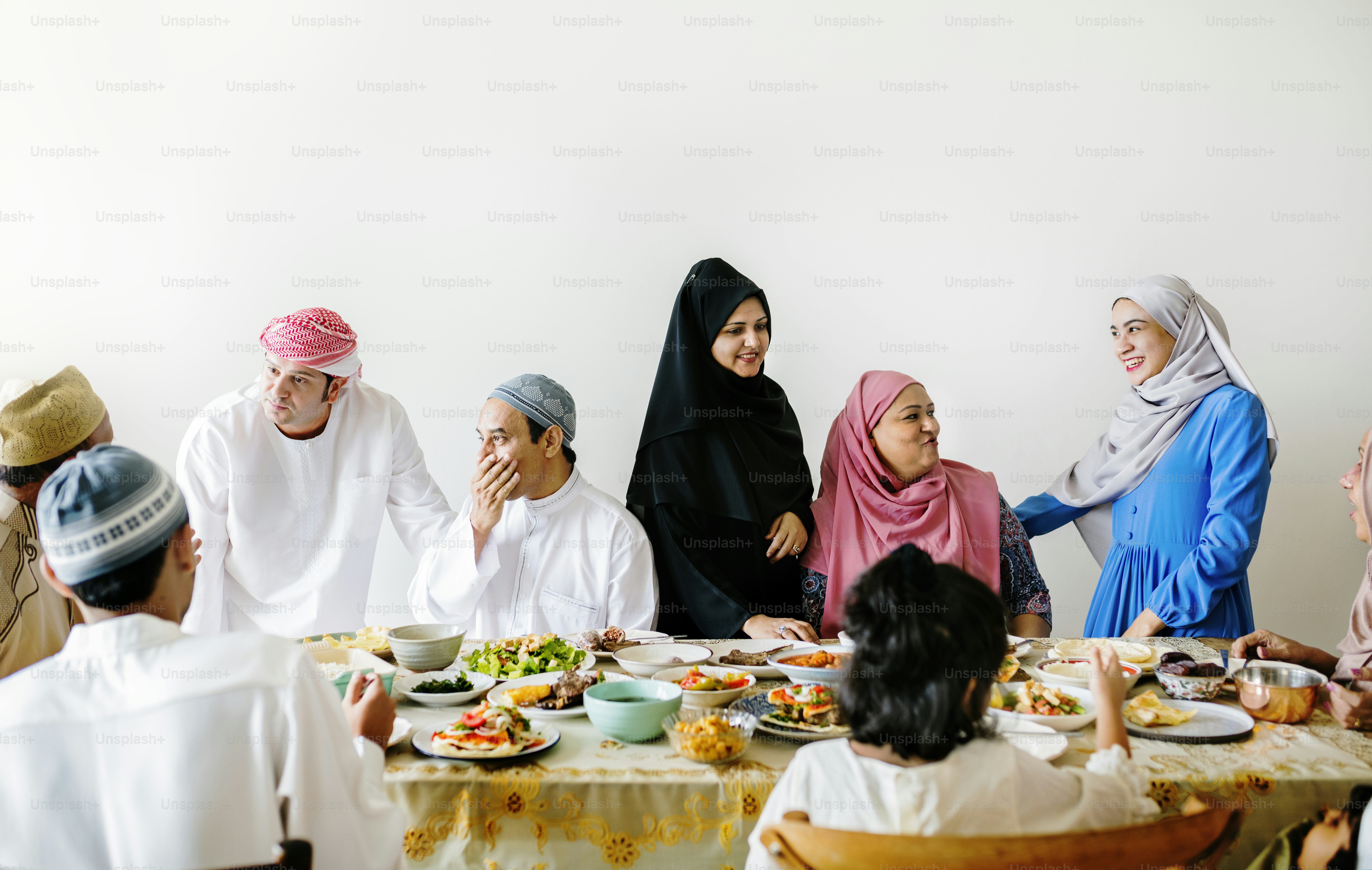 Refeição Suhoor ou Iftar do Oriente Médio