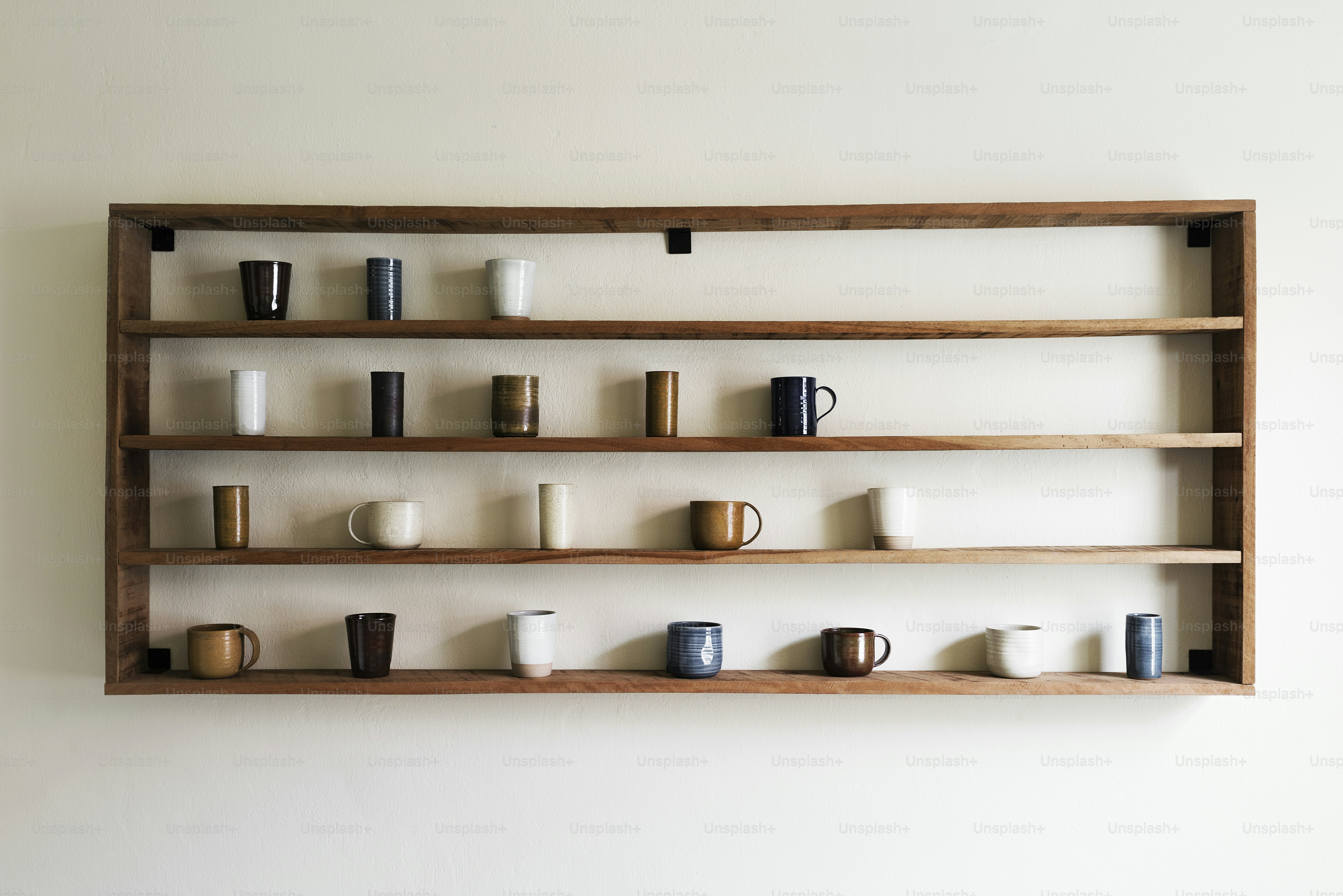 Tazzine in ceramica in mostra