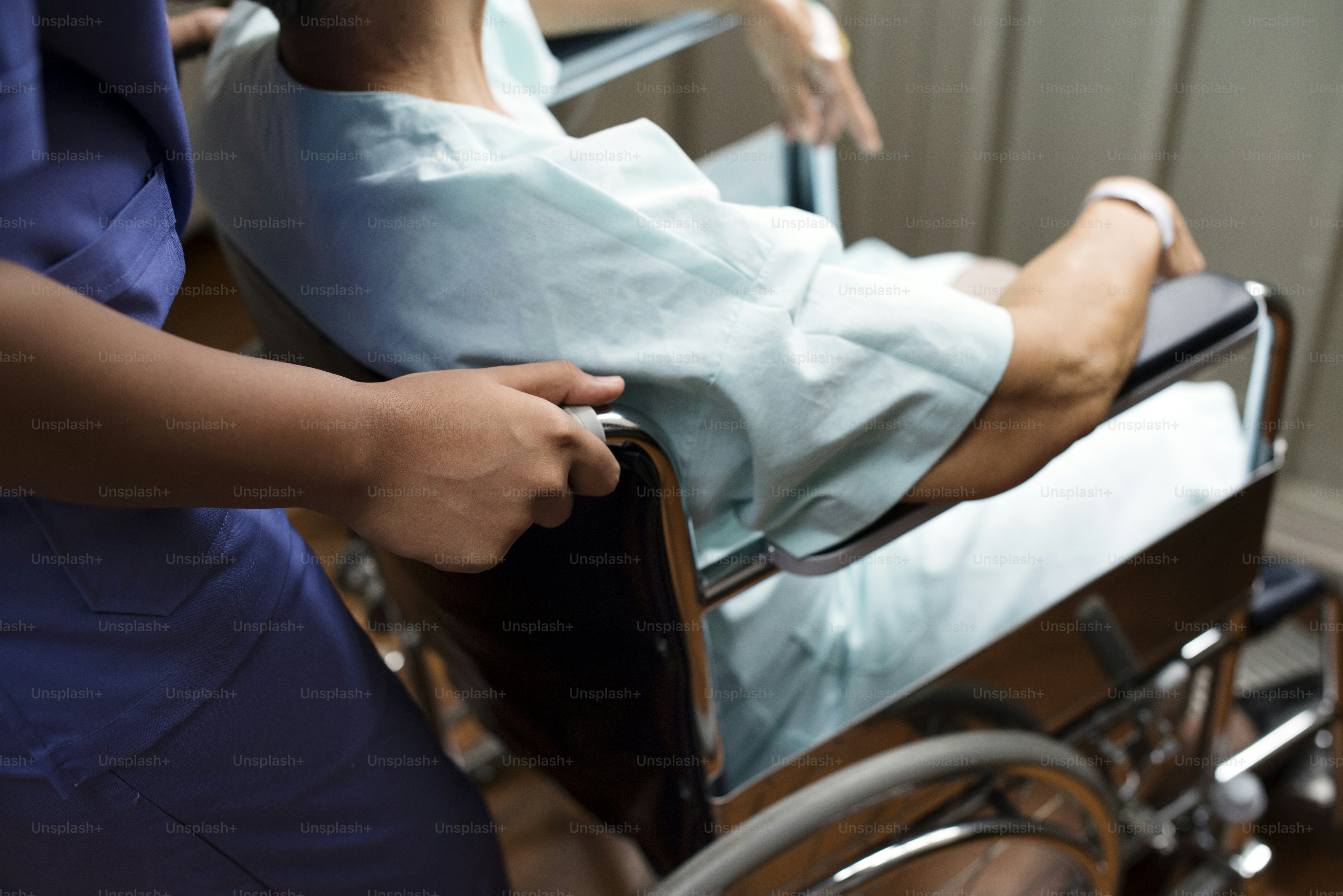 An old patient at a hospital