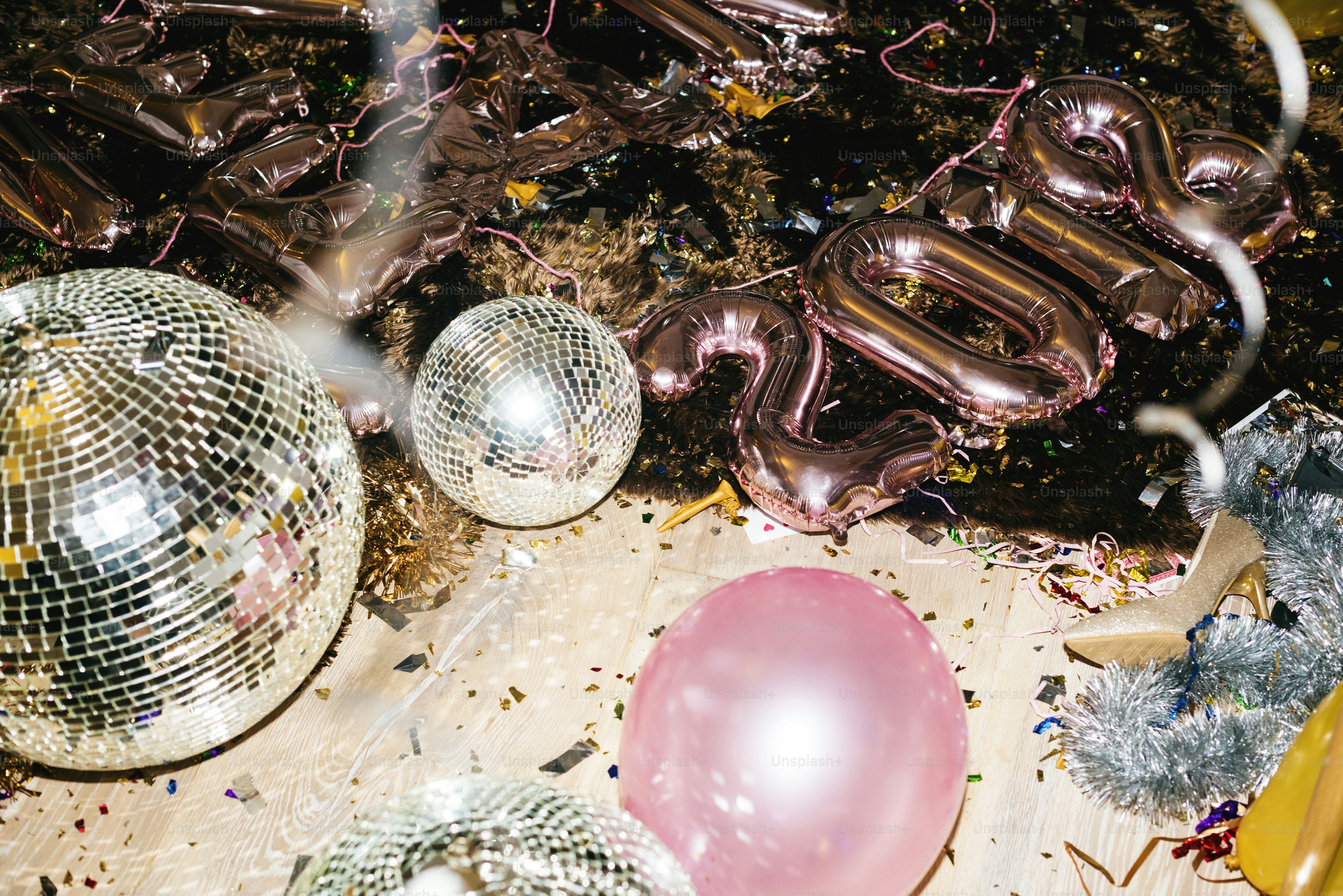Boules disco dans une fête