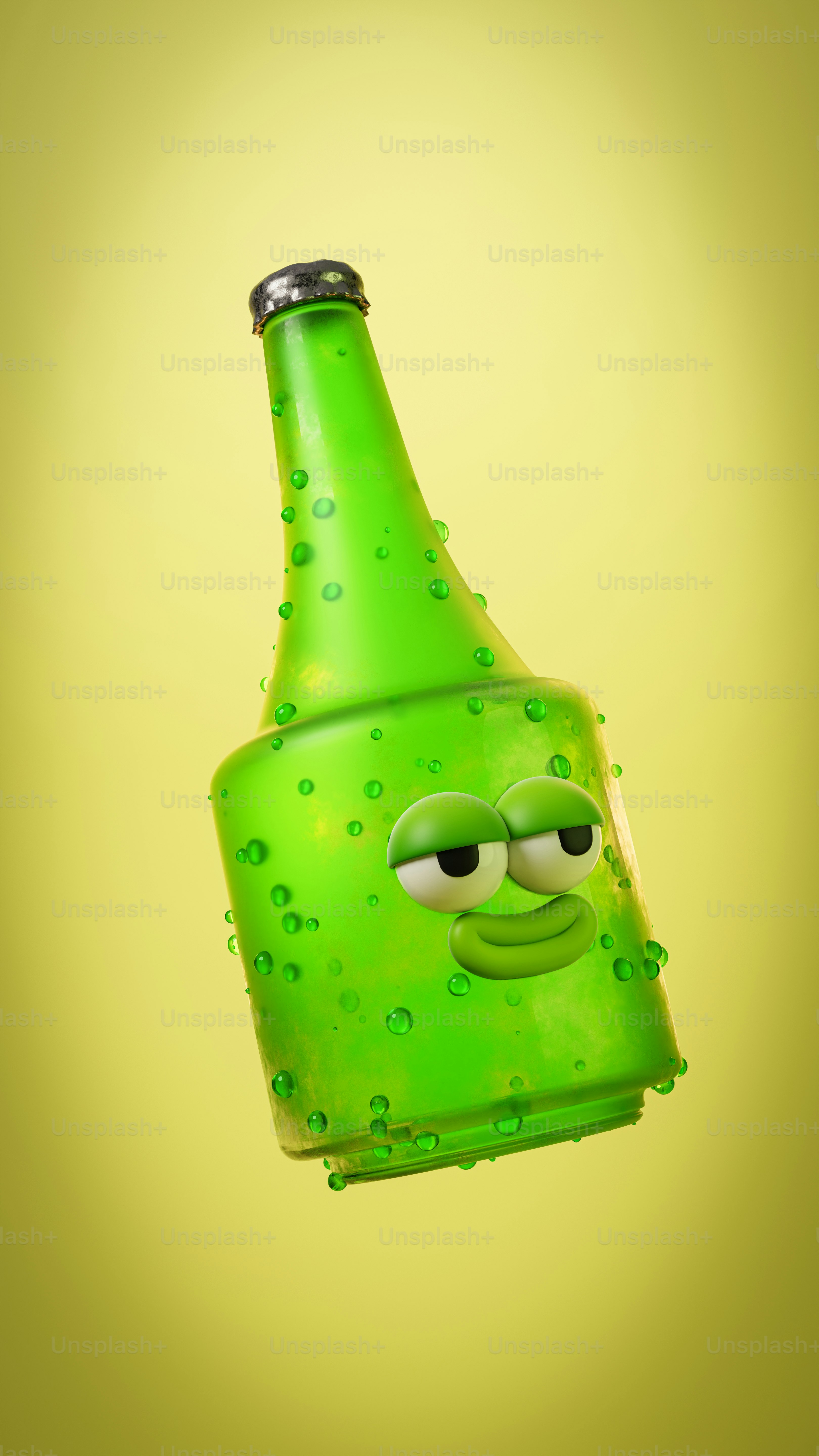 Une bouteille de soda verte avec un visage dessiné dessus