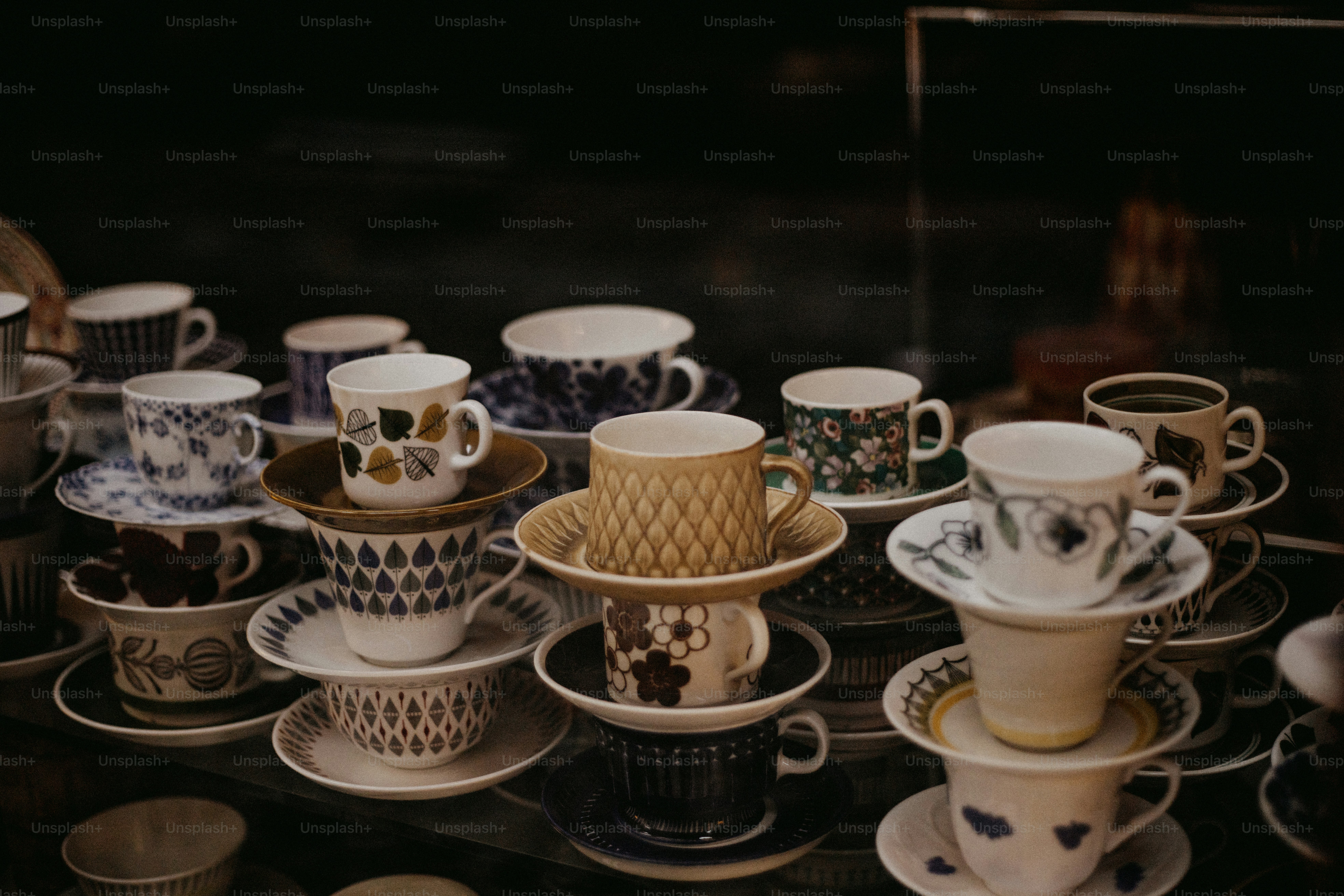 Tampilan cangkir kopi dan piring