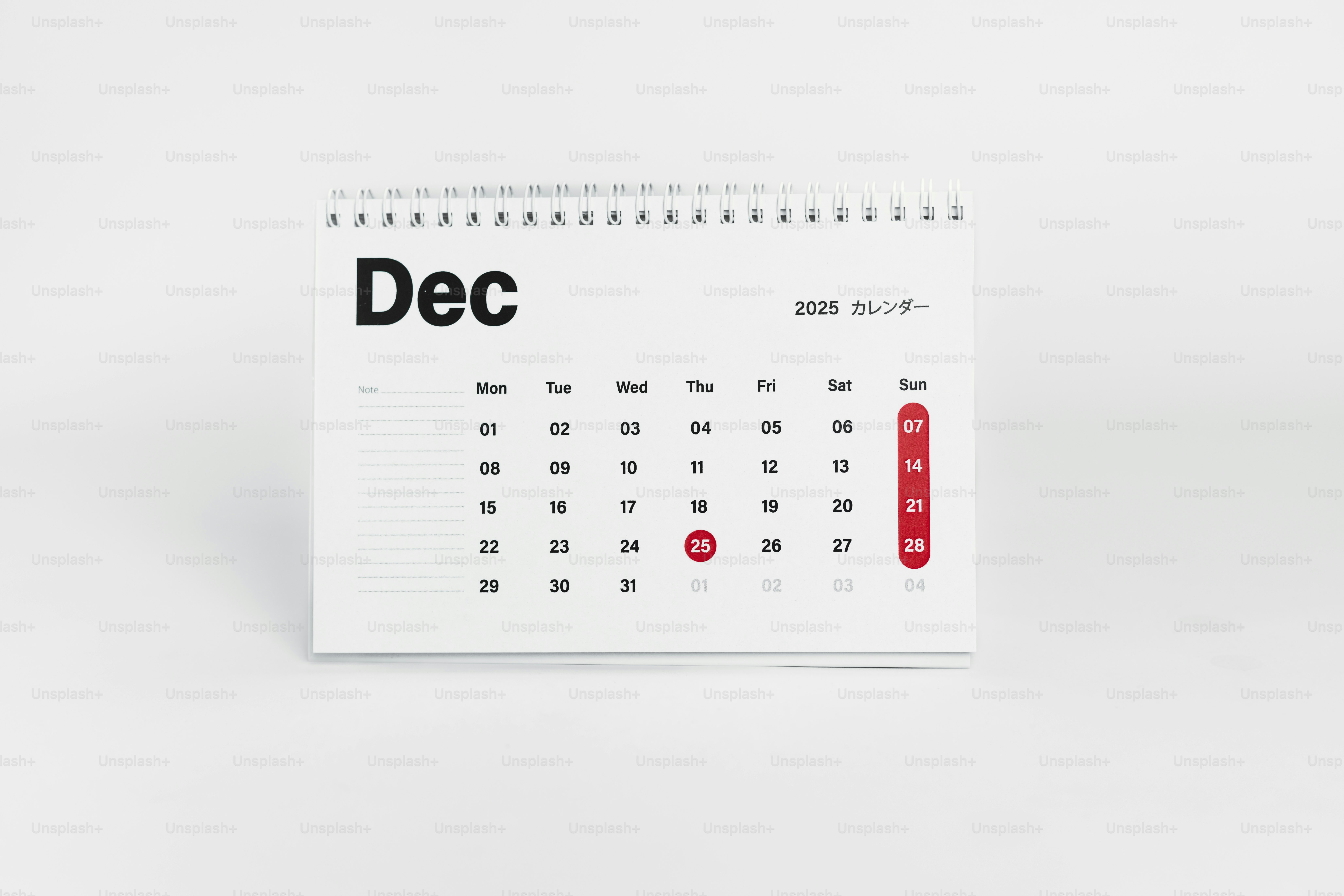 A desk calendar with the word dec on it