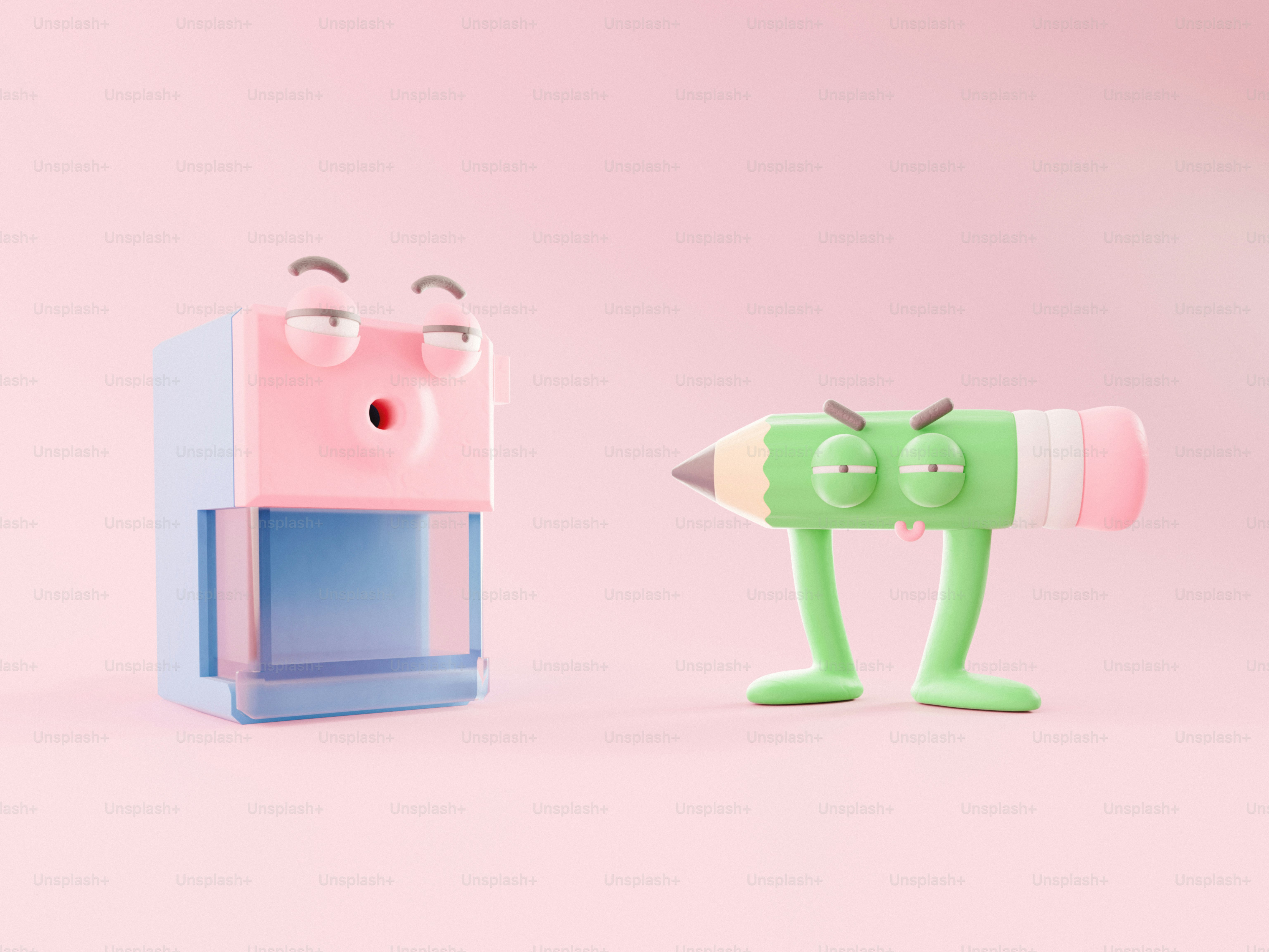 Un par de figuras de juguete sentadas una al lado de la otra