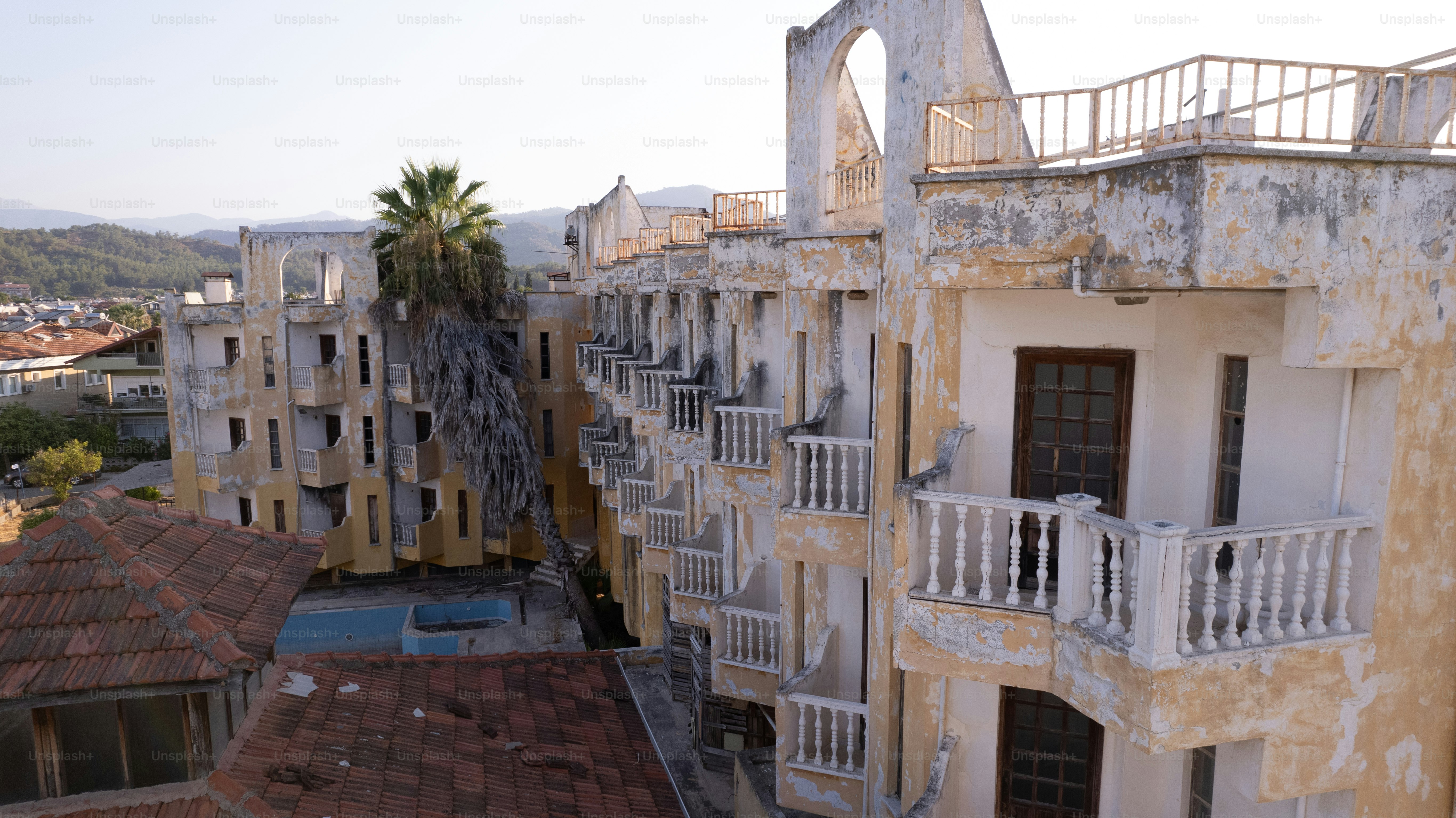 An aerial view of a building with balconies and balconies