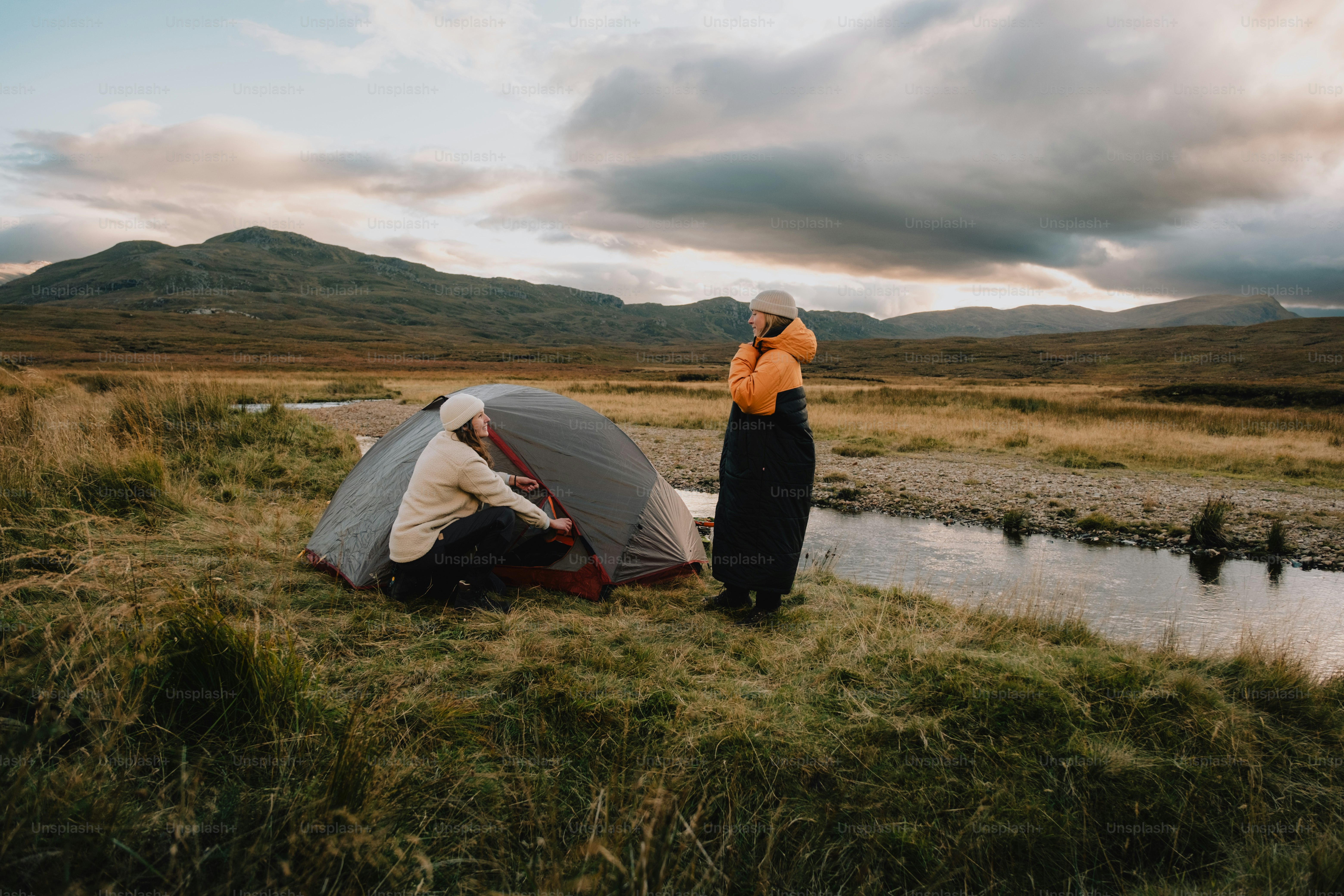 Autumn Camping Pictures | Download Free Images on Unsplash