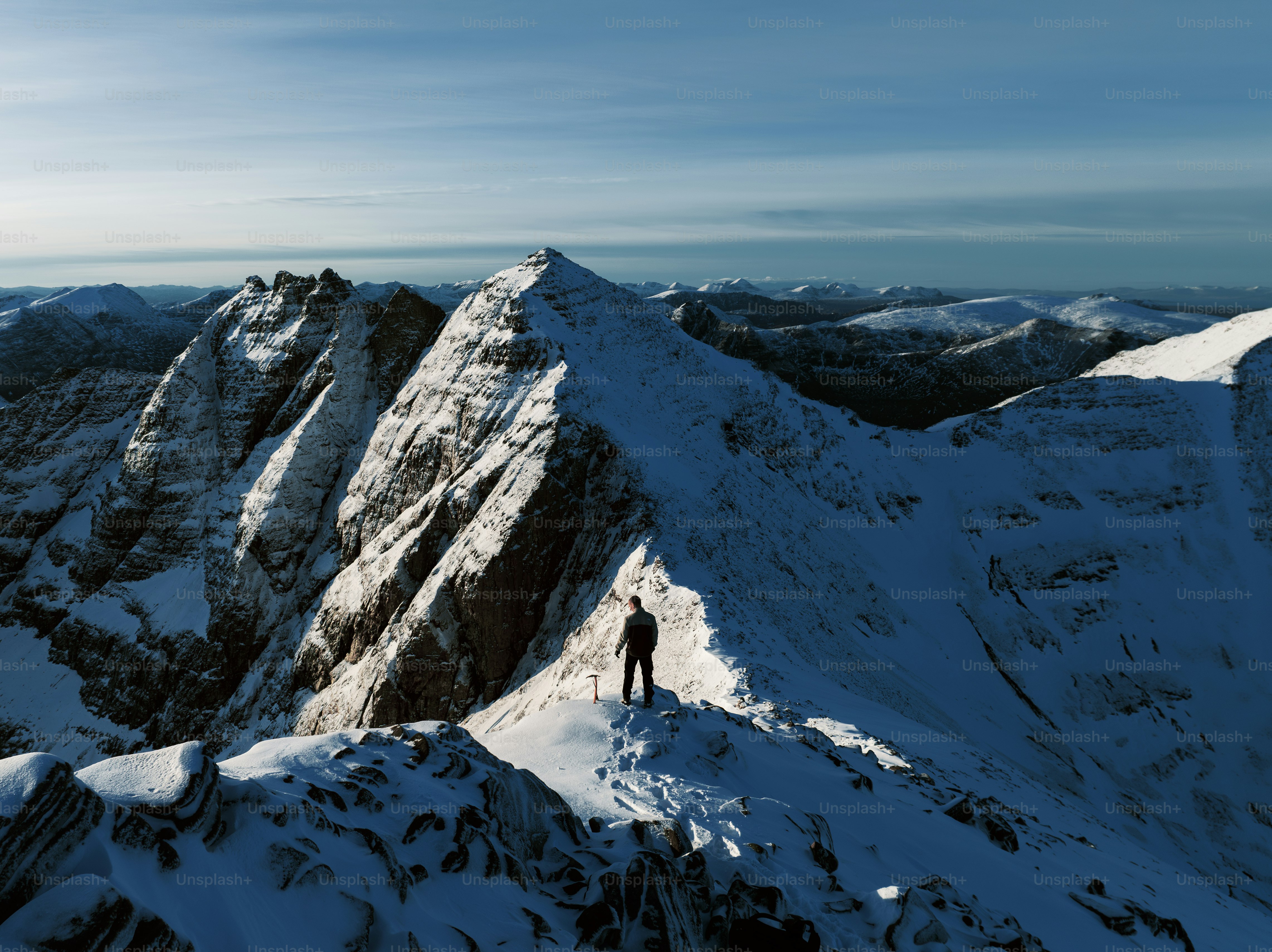 雪山の風景写真 290,679 雪山 Stock Photos, High-Res Pictures, and Images