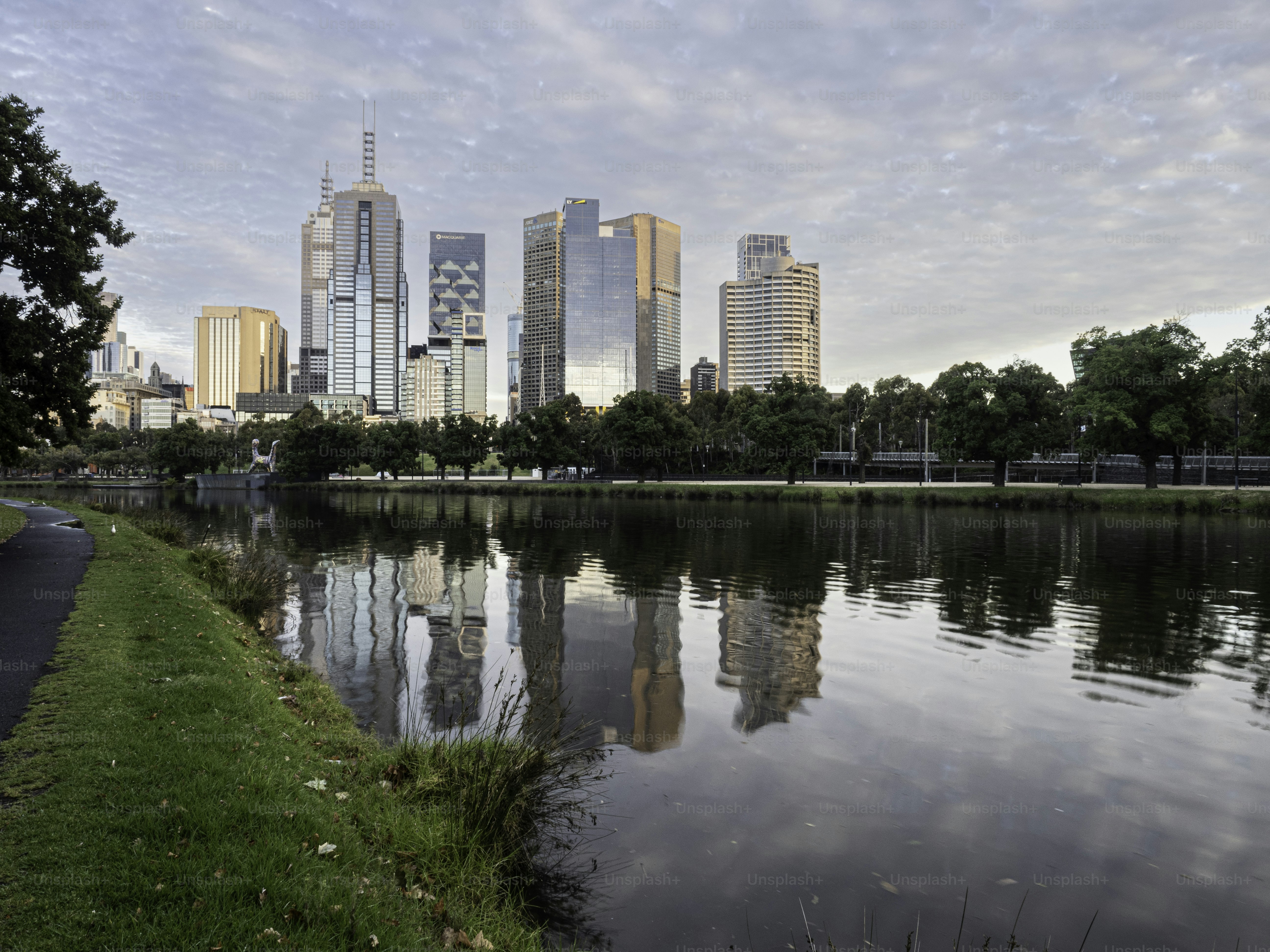 Melbourne skyline and Yarra River