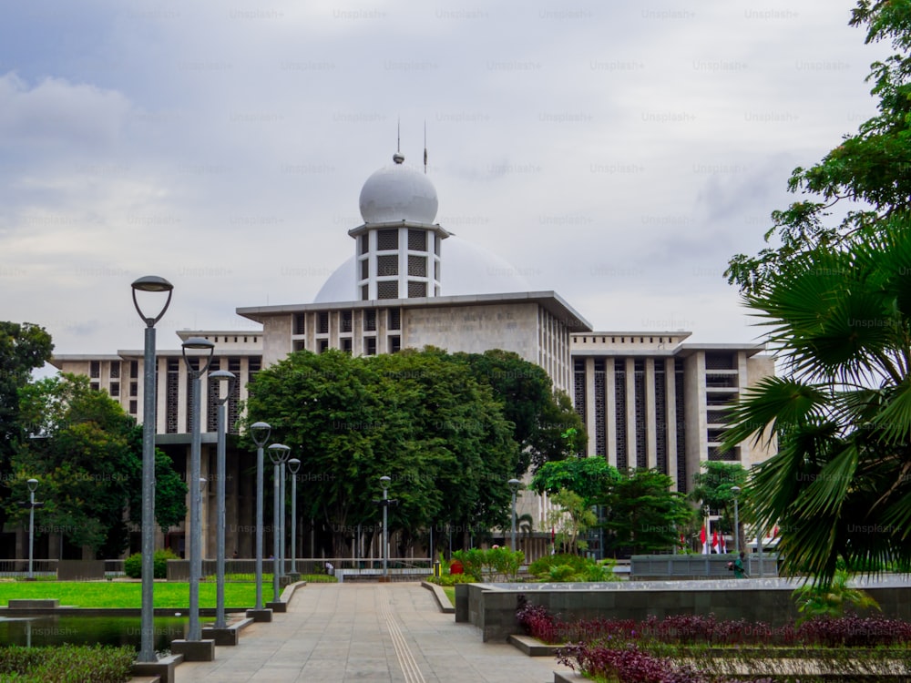 Хятадын Засгийн Газрын Тэтгэлэг (CSC - Бакалавр)