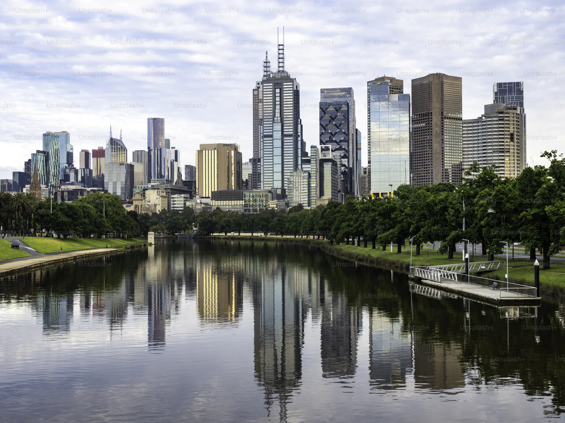 Melbourne city skyline from the Yarra River — destination for Kiwi movers