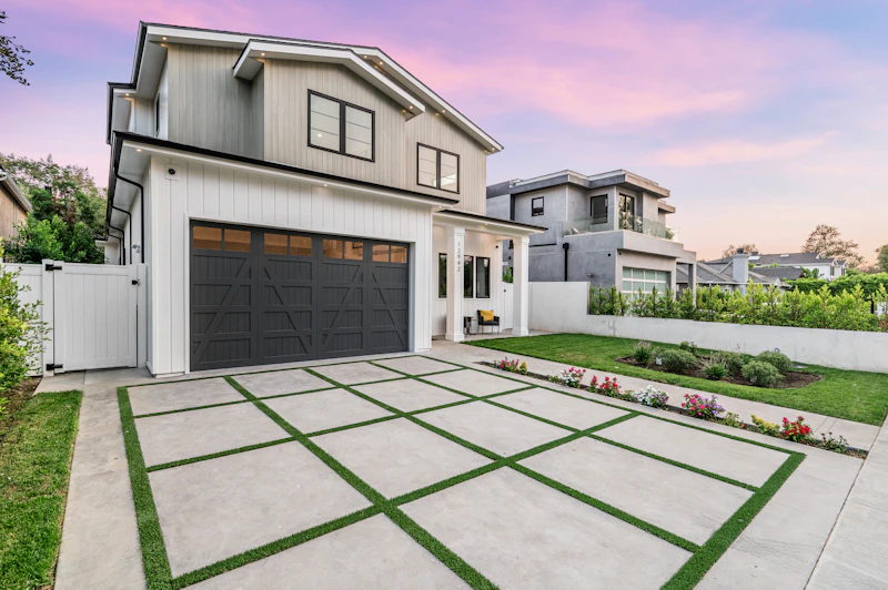 Contemporary new home exterior San Diego