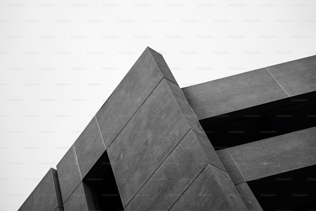 A black and white photo of a building