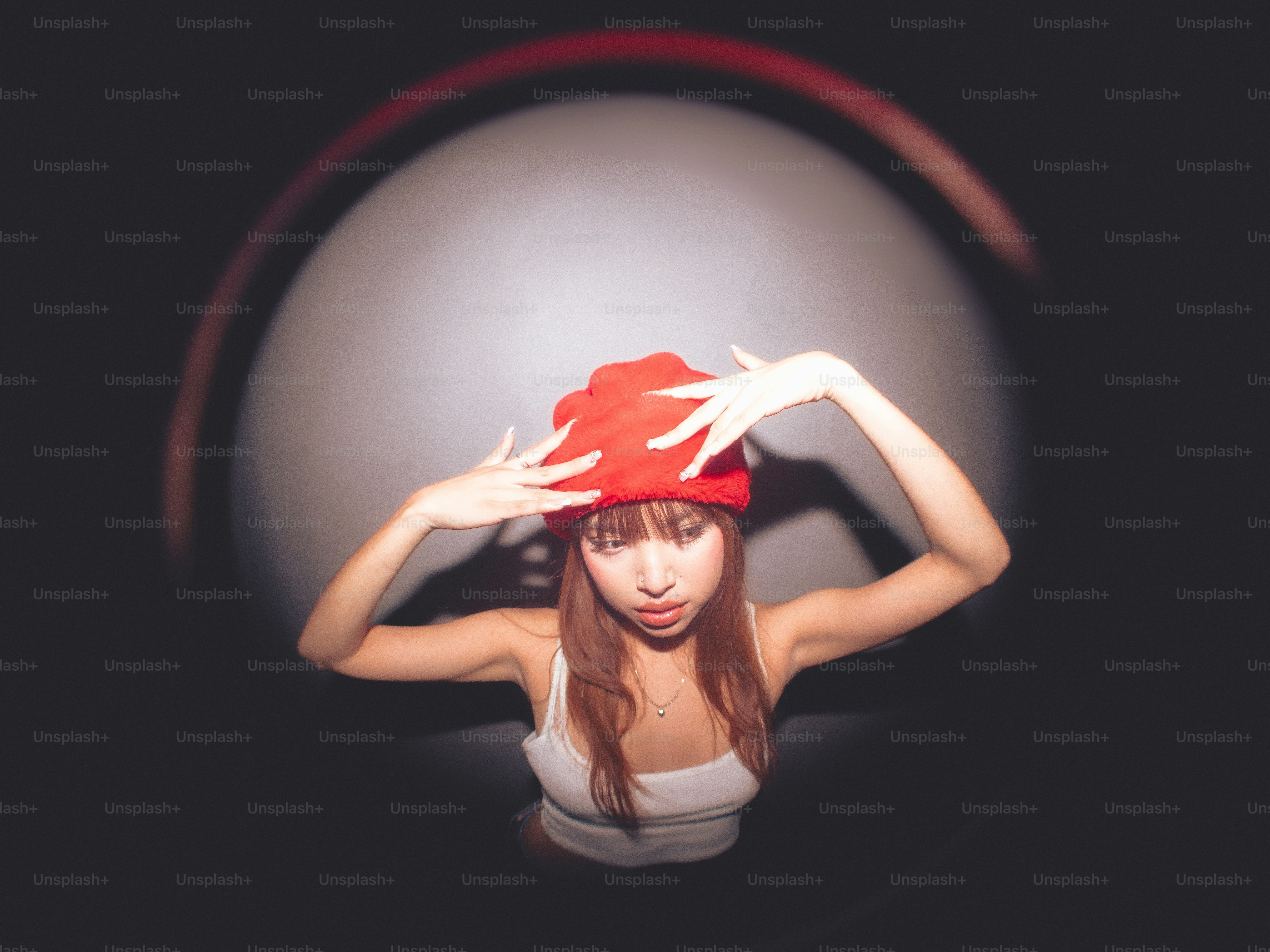premium_photo-1733889629337-2ce3985c913f?ixid=M3wxMjA3fDB8MXxzZWFyY2h8OXx8cmVkJTIwd2luZ3MlMjBzY3J1YiUyMGNhcHxlbnwwfHx8fDE3NTIwOTkxOTB8MA\u0026ixlib=rb-4.1.0