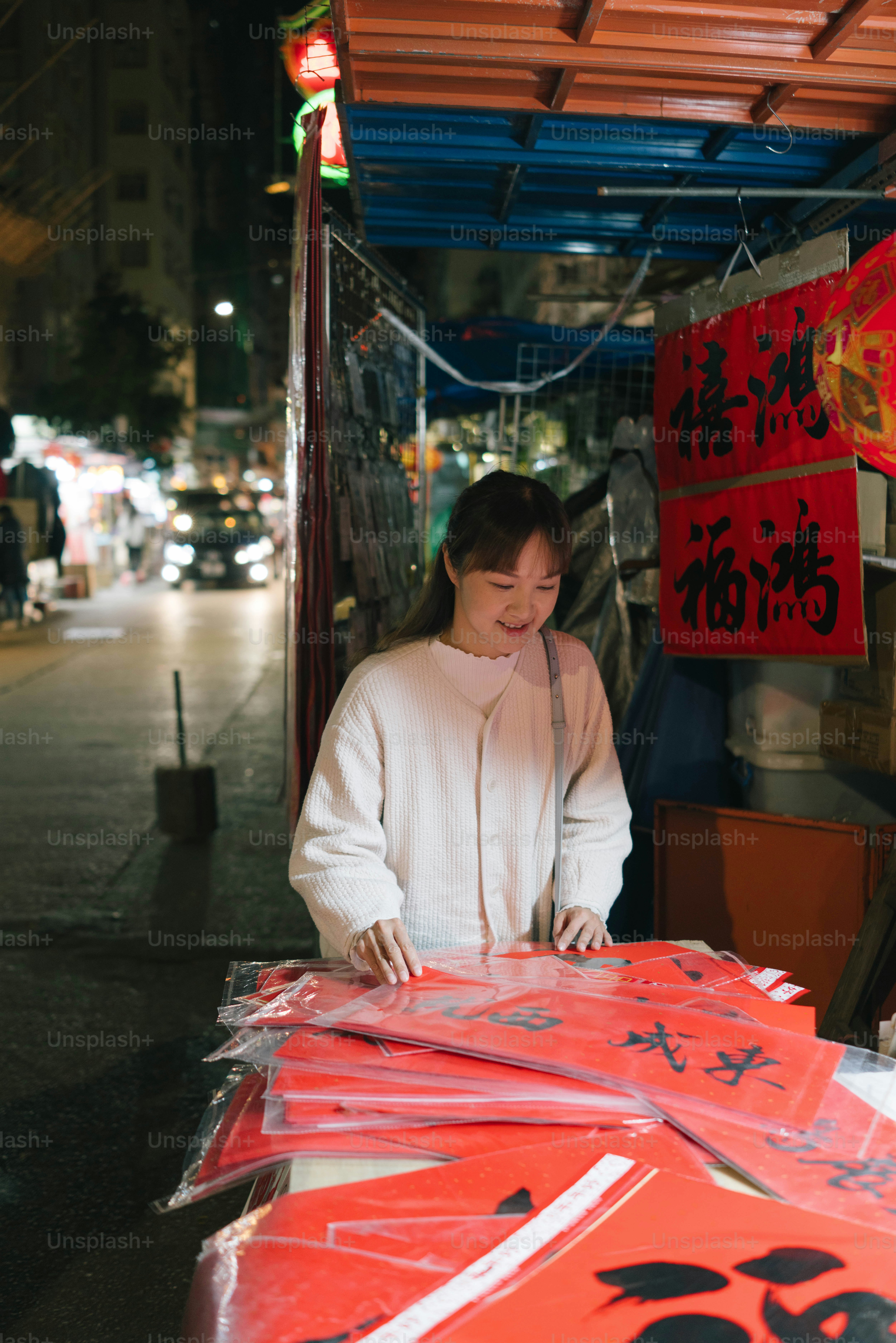 Bitcoin Returns To Range Lows – Will Liquidity Grab Trigger A Reversal?