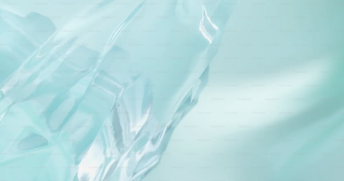 A close up of a clear plastic object photo – Pastel Image on Unsplash