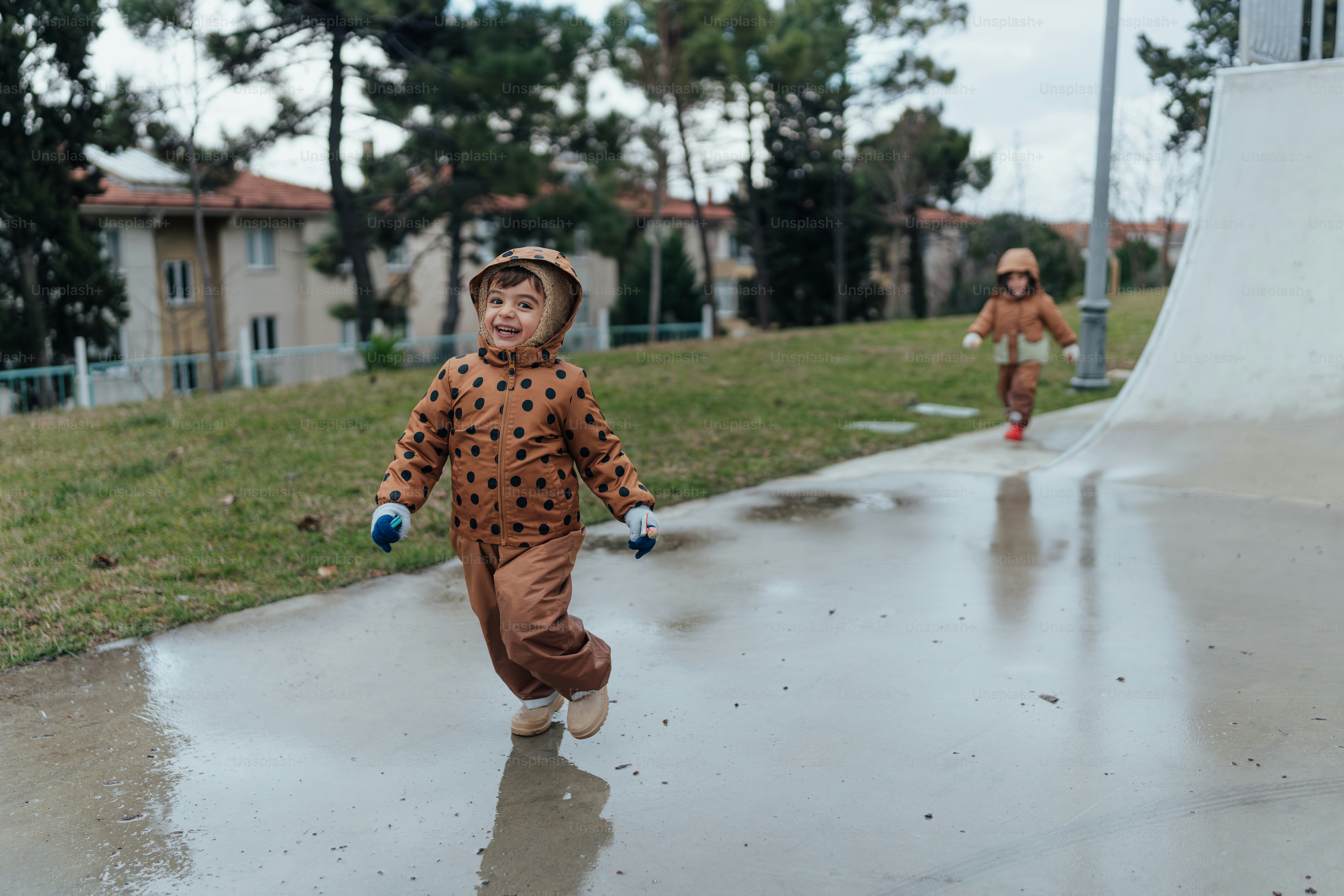 premium_photo-1738789944461-b50b5c85c89a?ixid=M3wxMjA3fDB8MXxzZWFyY2h8MTd8fGRheWNhcmUlMjBuZWFyJTIwbWUlMjBieSUyMHN0YXRlfGVufDB8fHx8MTc0NzQxNDM2M3ww\u0026ixlib=rb-4.1.0