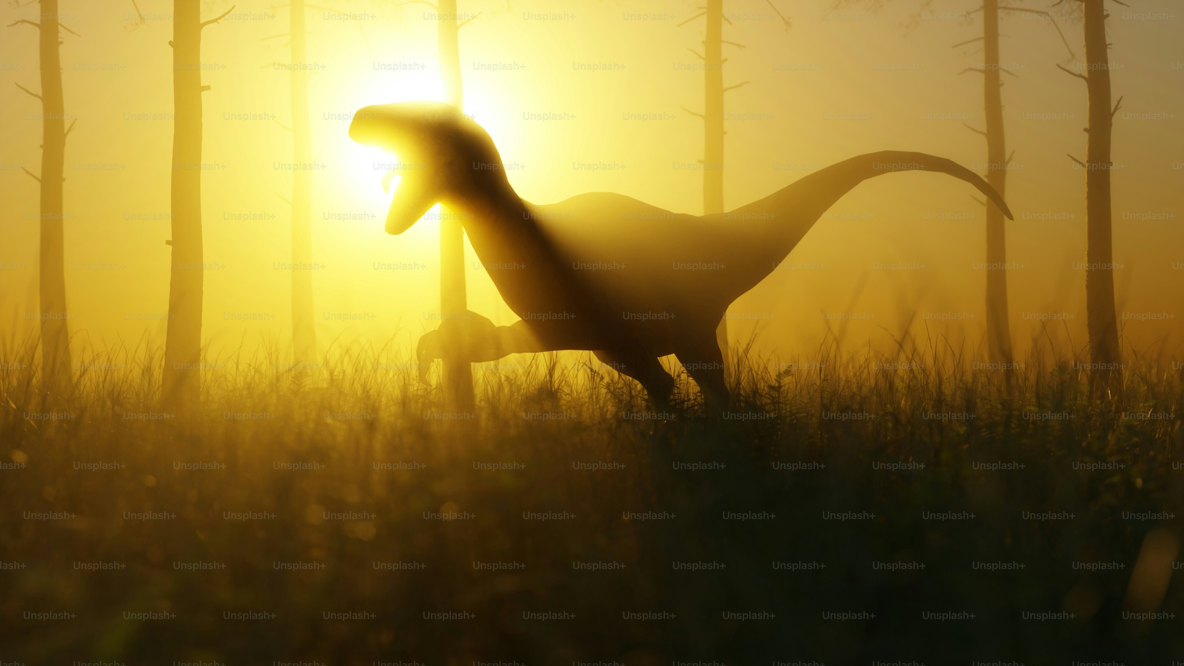 Siluet dinosaurus di matahari terbenam keemasan.