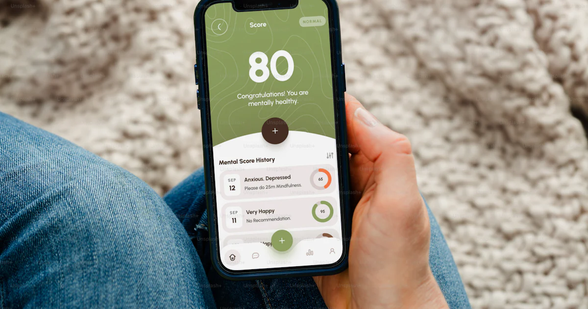 Phone shows an app with a high health score. photo – Tech Image on Unsplash