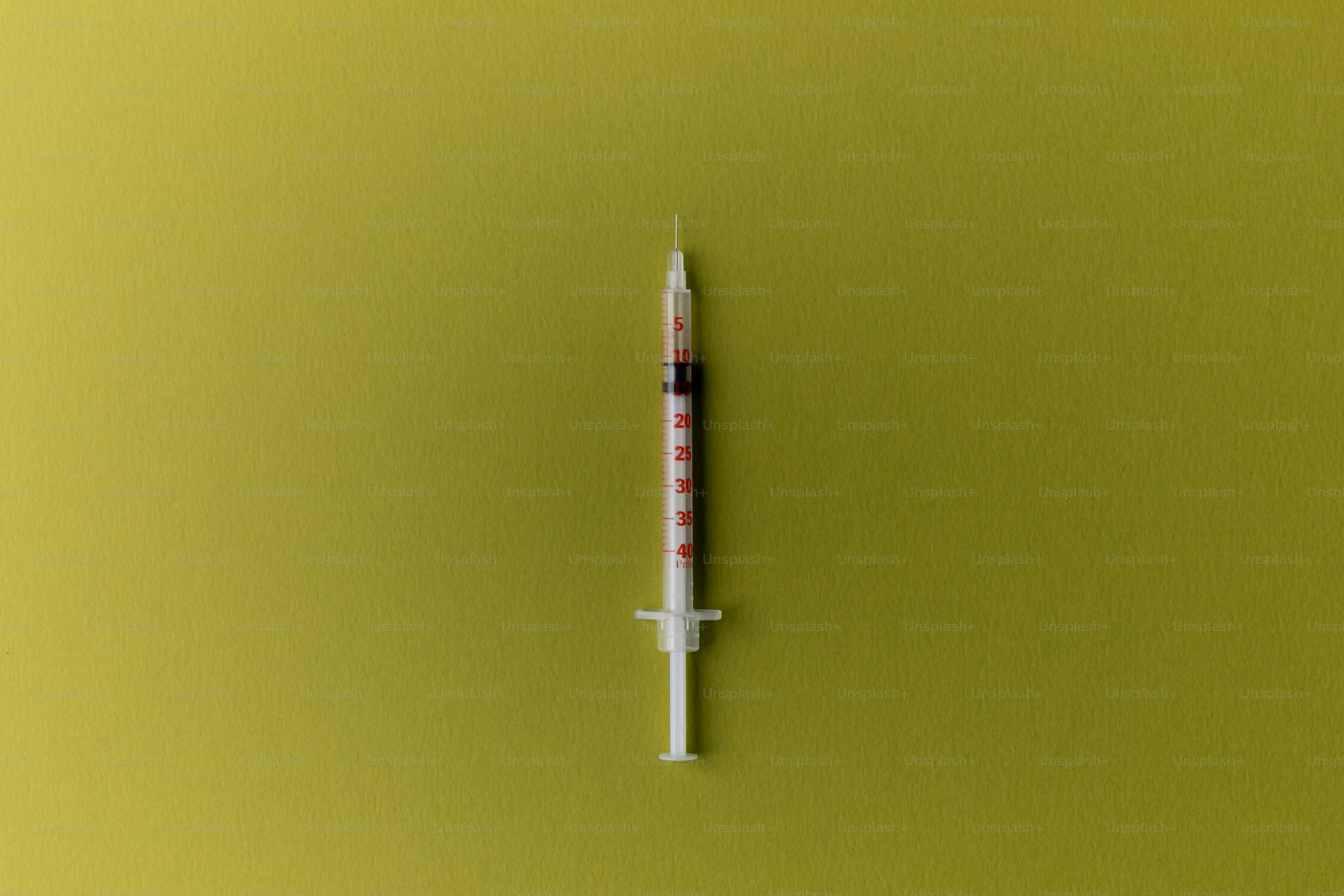 premium_photo-1745606663728-ad620a967064?ixid=M3wxMjA3fDB8MXxzZWFyY2h8NXx8YnV5JTIwaW5qZWN0YWJsZSUyMGRpYW5hYm9sfGVufDB8fHx8MTc0OTA5OTM3OHww\u0026ixlib=rb-4.1.0