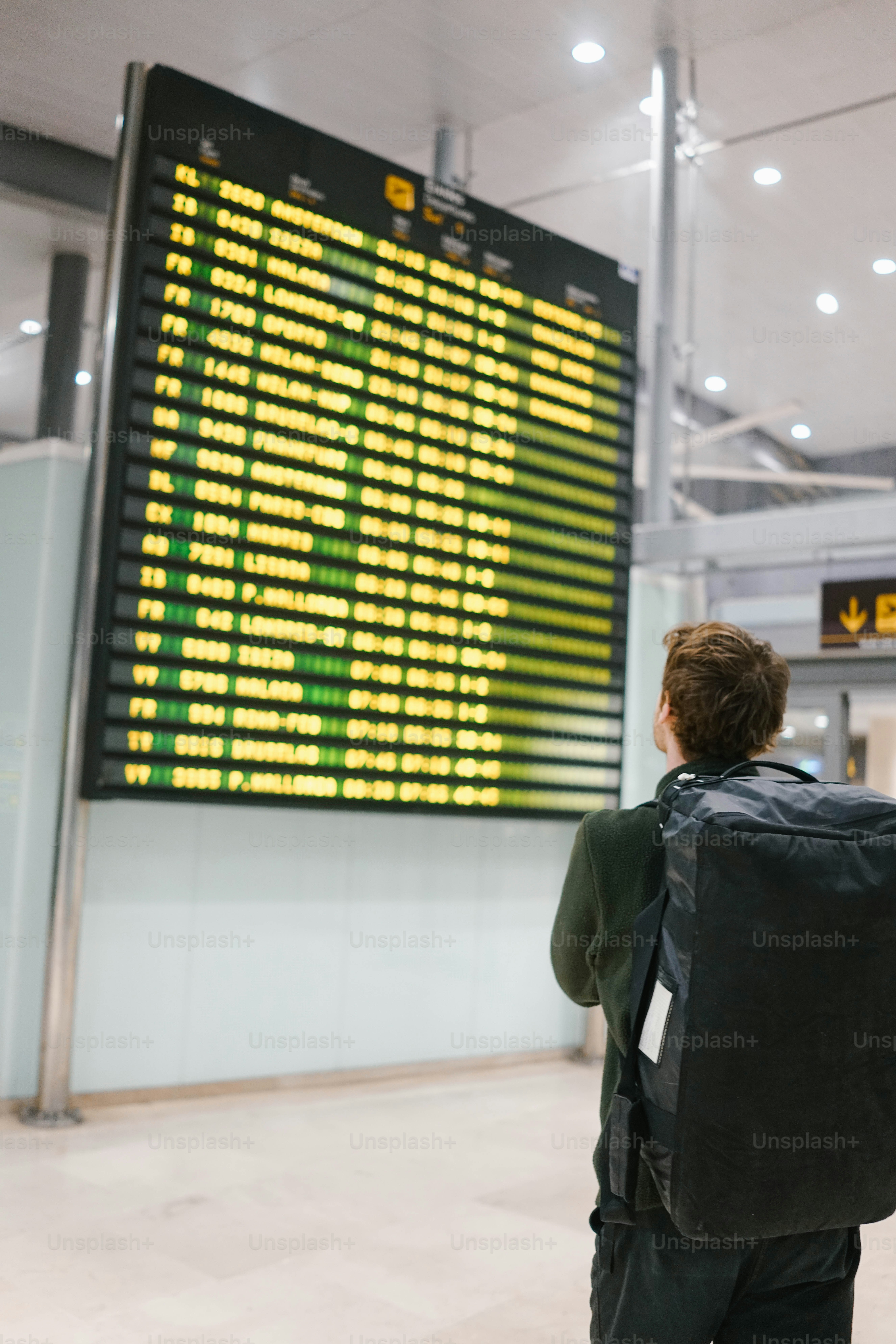Which Noise-Canceling Headphones Work Best for Backpacking Flights?