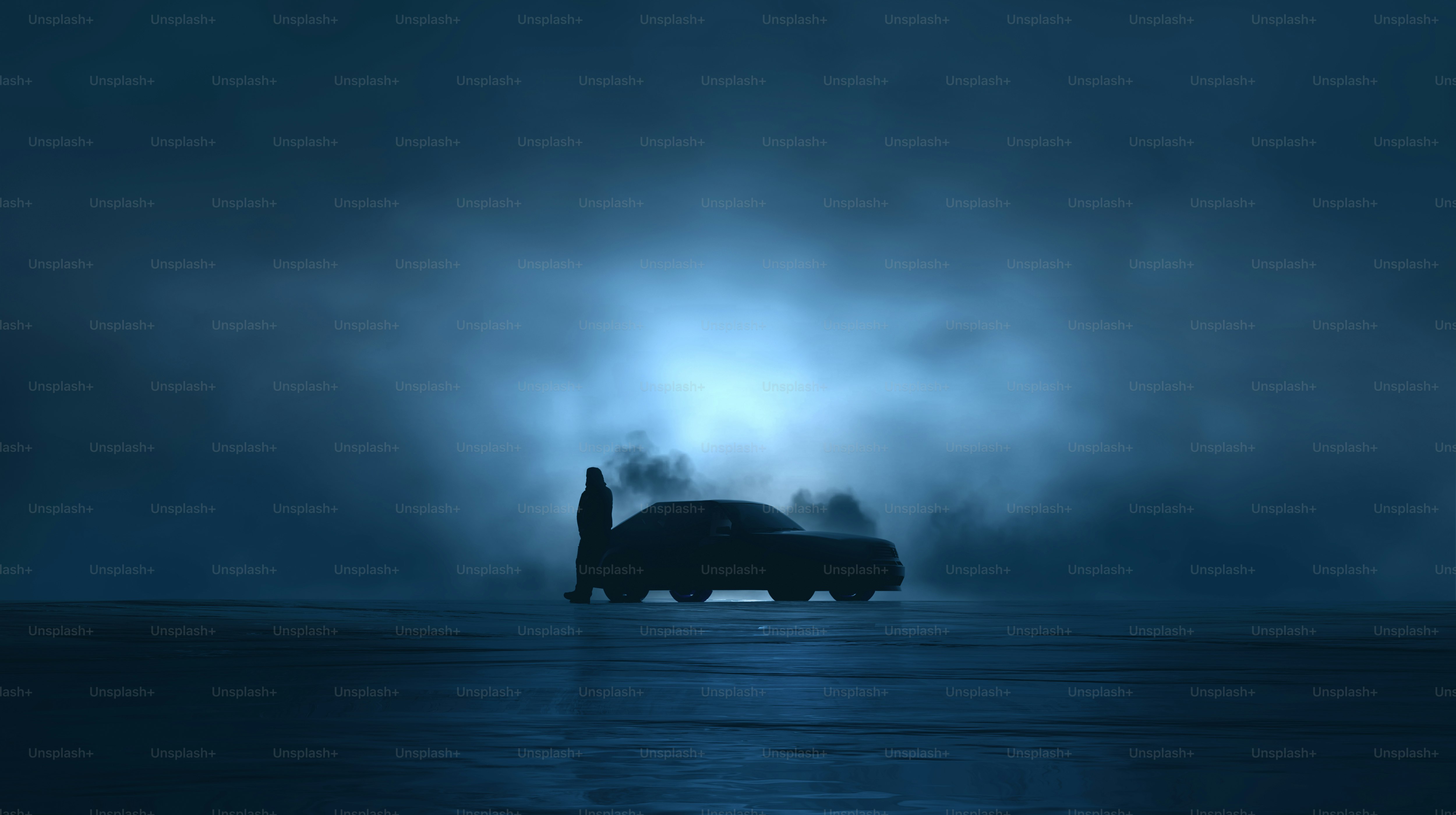 Une personne se tient à côté d’une voiture dans l’obscurité.