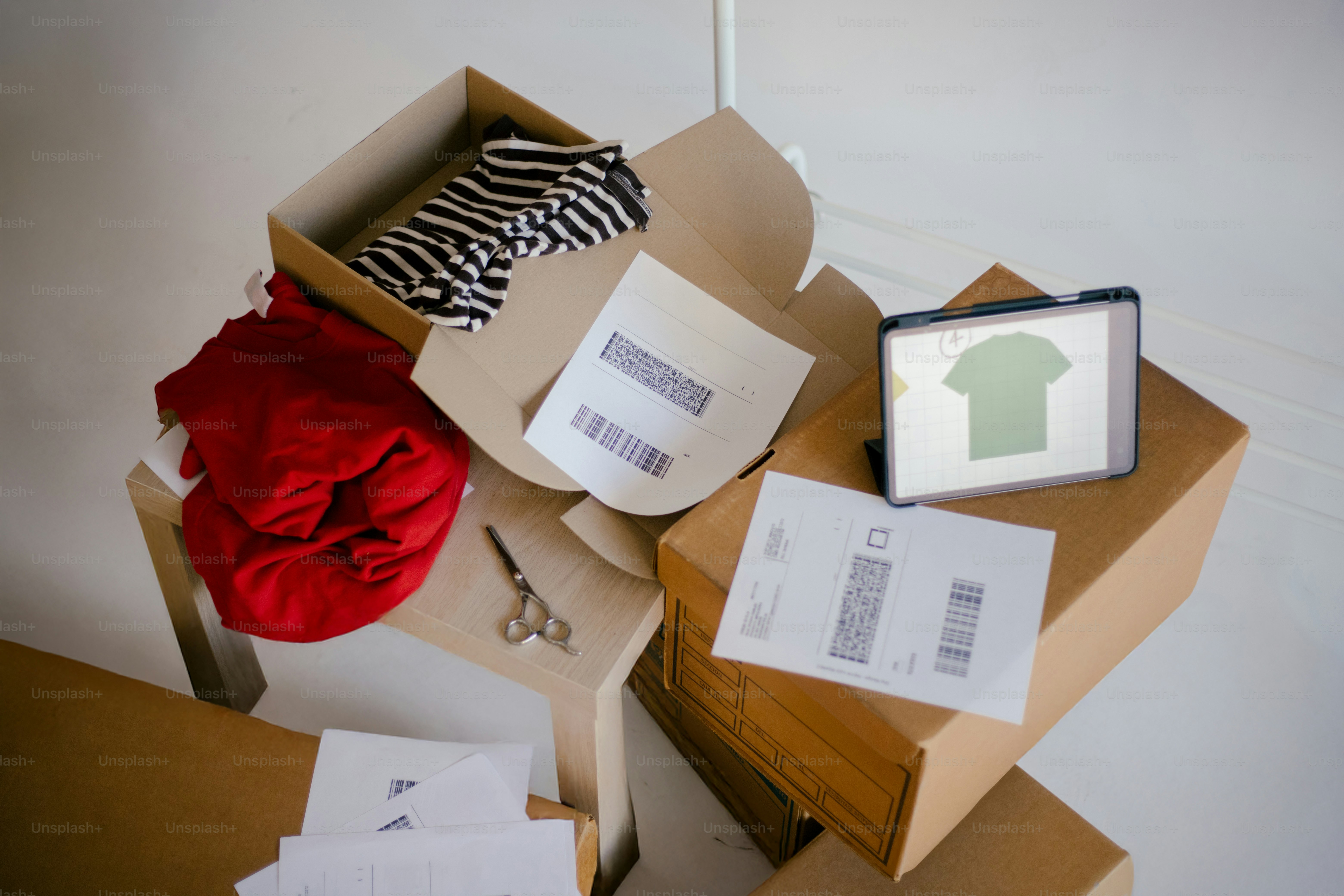 Tematyczne zdjęcie do wpisu: Analityka Shopify w e-commerce. Jakie wskaźniki mierzyć?