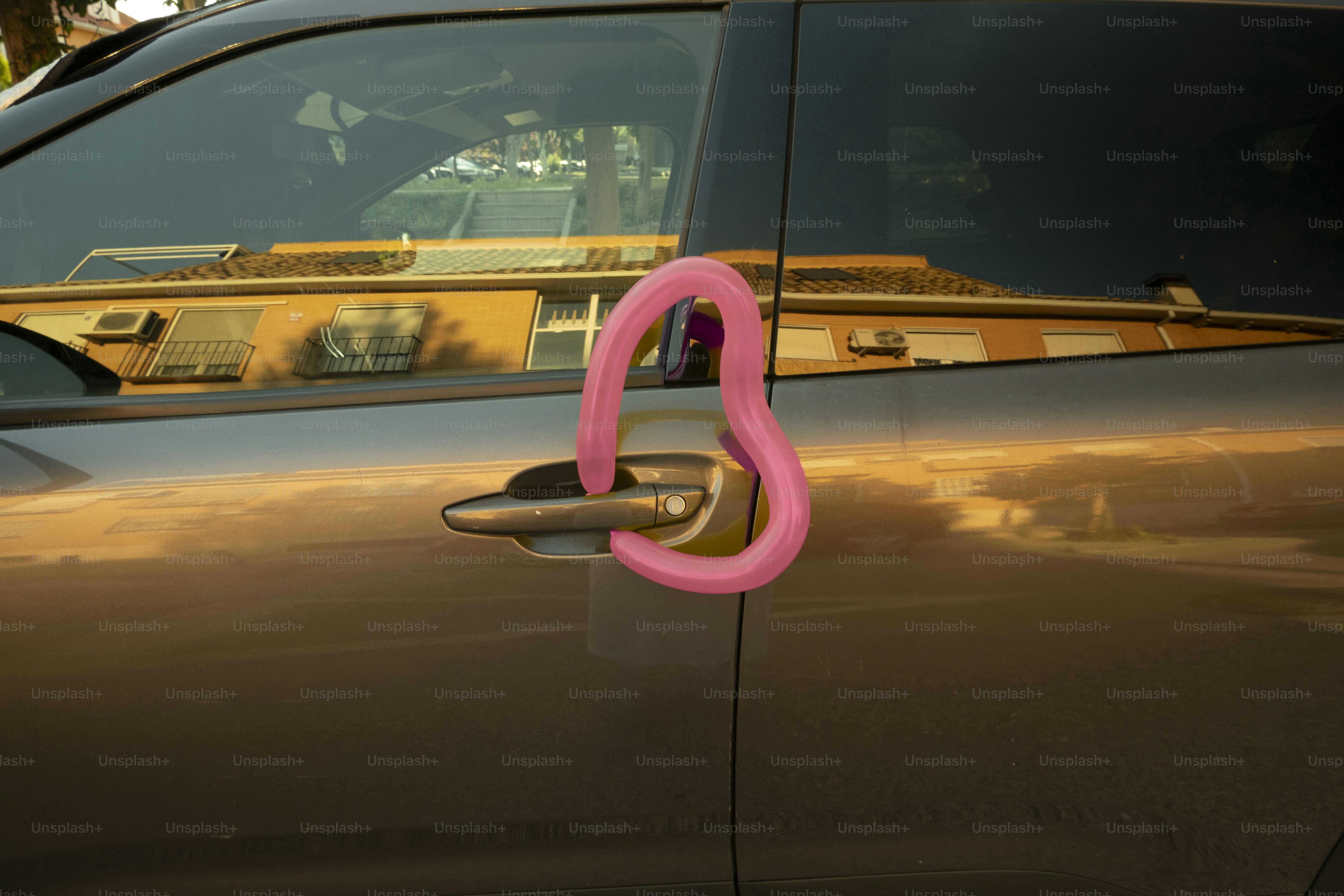 car heart street photography