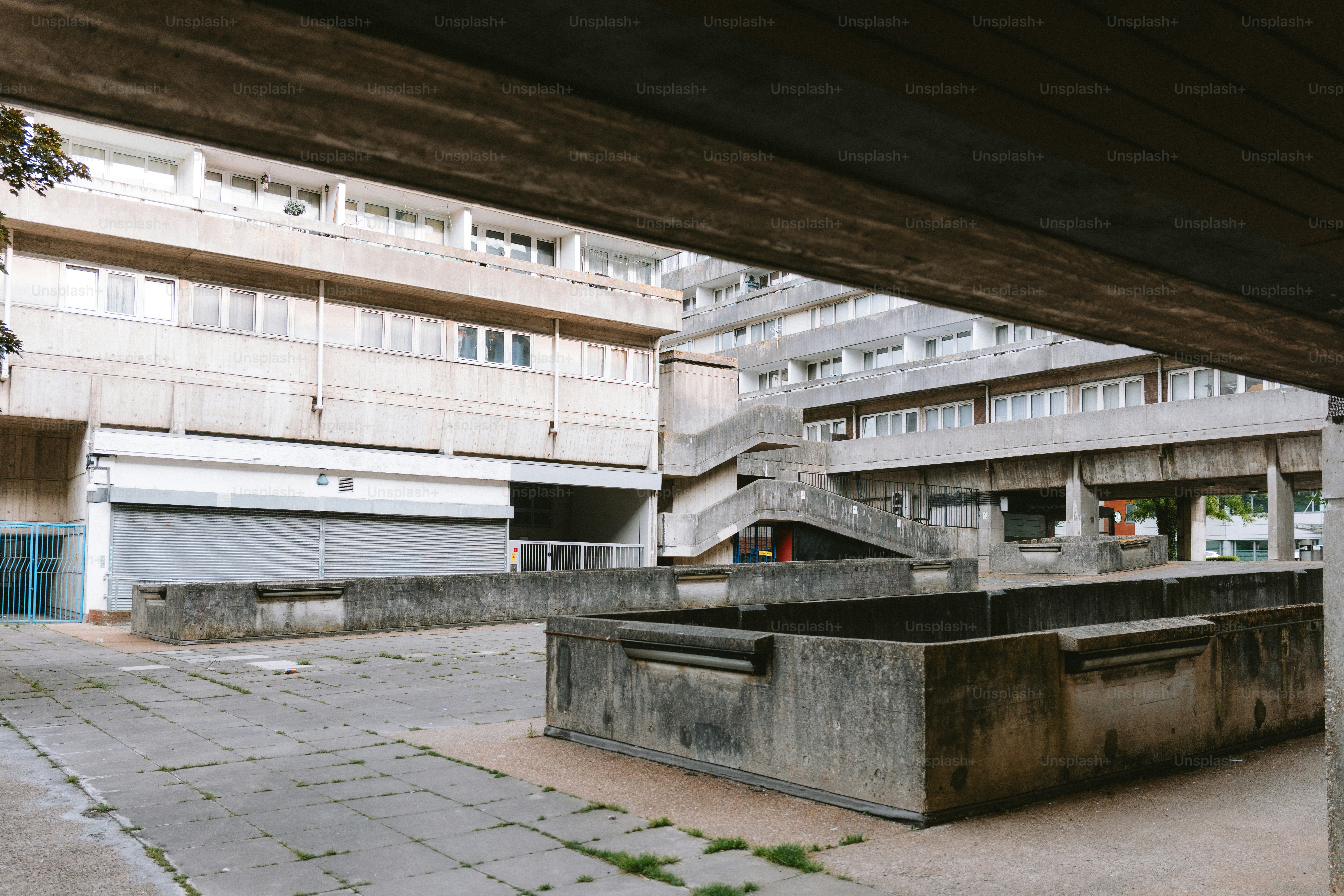 A brutalist building with concrete structure.