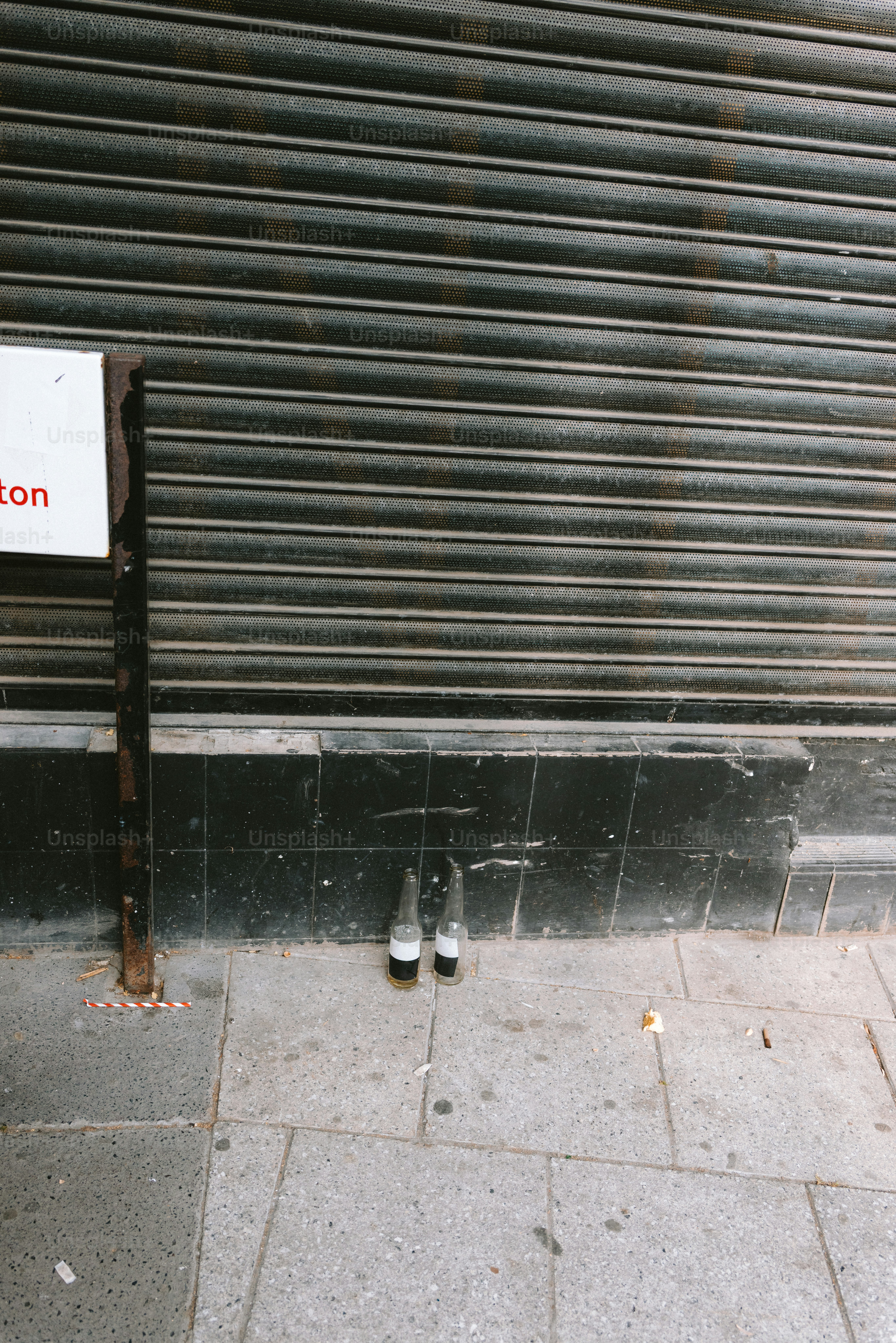 Wall St futures rise on trade hope; earnings kick into high gear