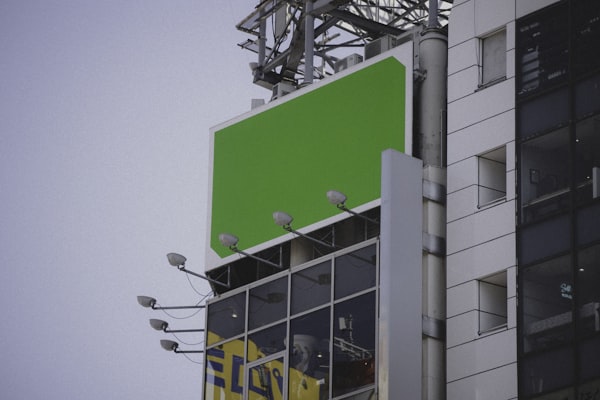 DOOH & Drive-to-Store