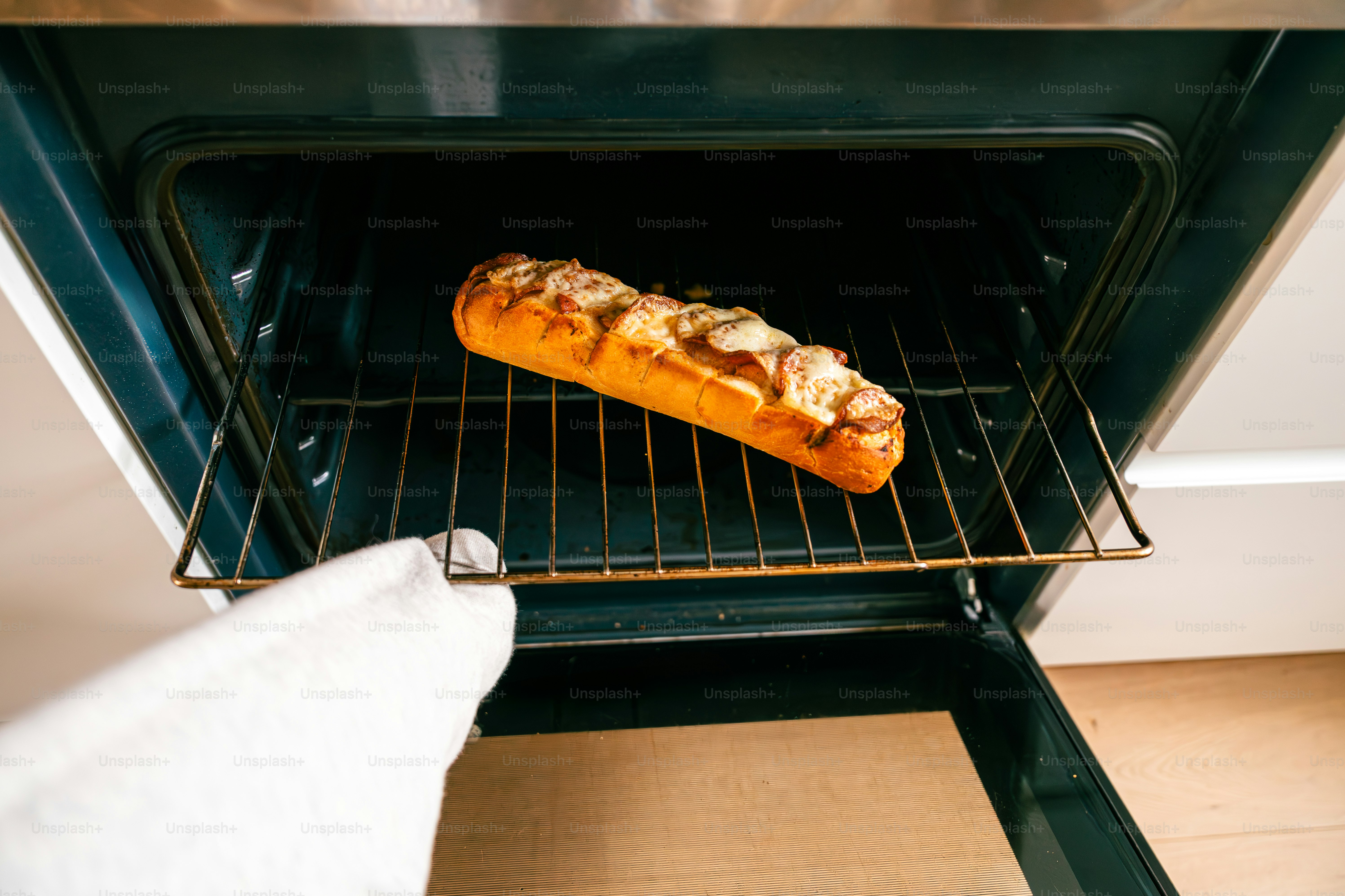 Bread baking in the oven, almost ready!