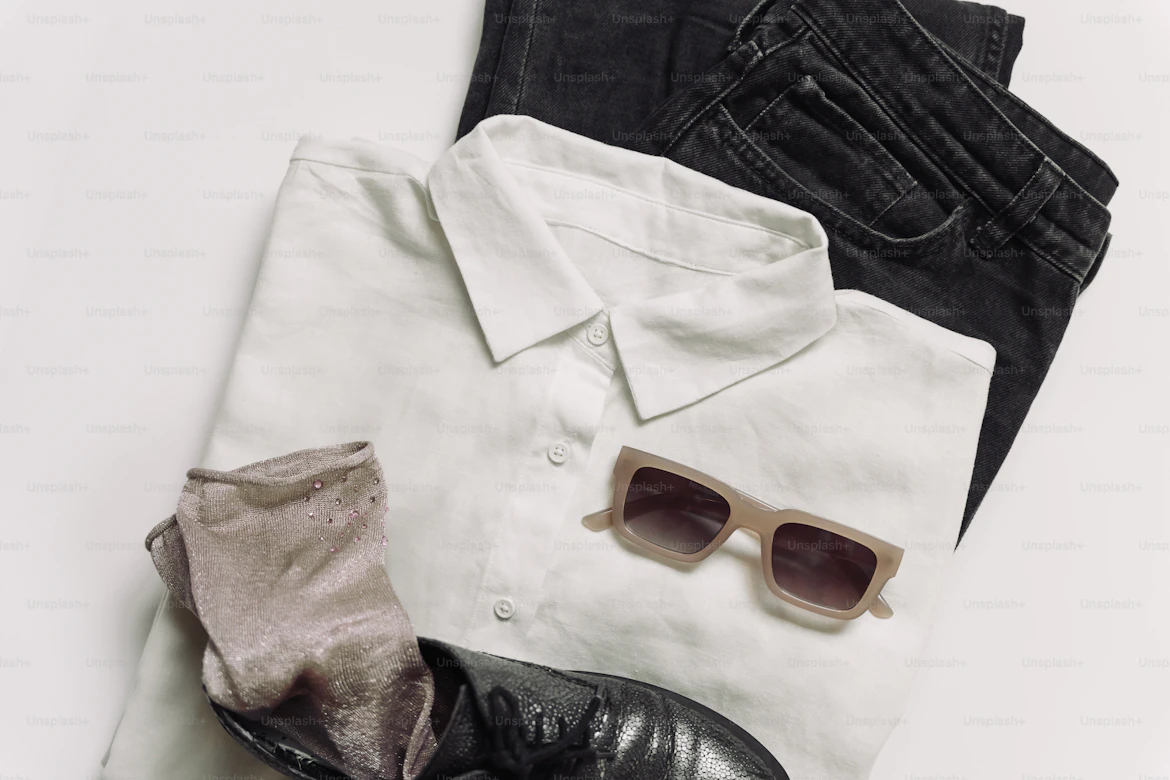Light linen shirt with sunglasses and accessories