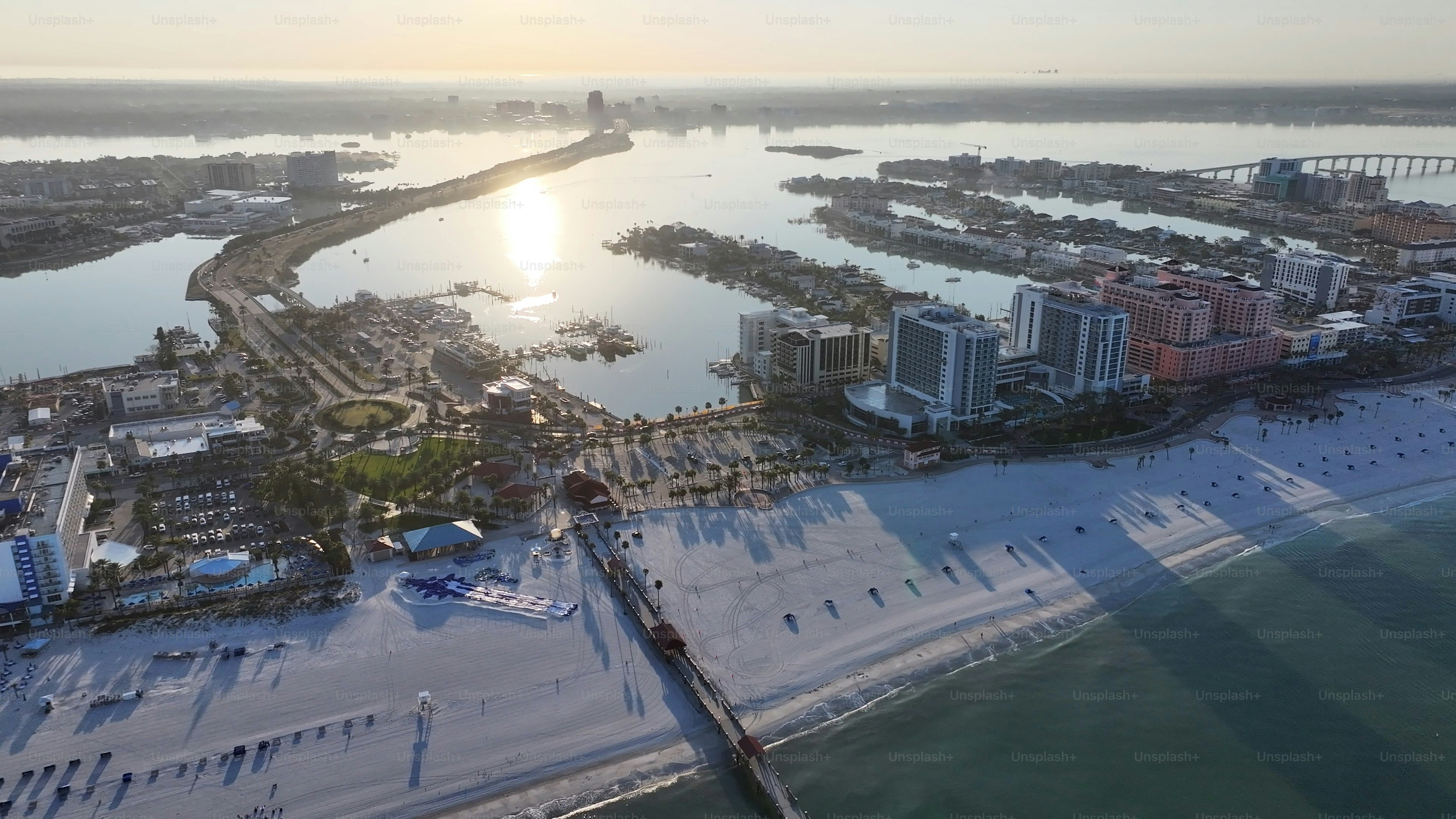 Sunrise Skyline At Clearwater In Florida United States. Sunrise City. Amazing Cityscape. Beach Landscape. Sunrise Skyline At Clearwater In Florida United States. Peaceful Sunset Sky.